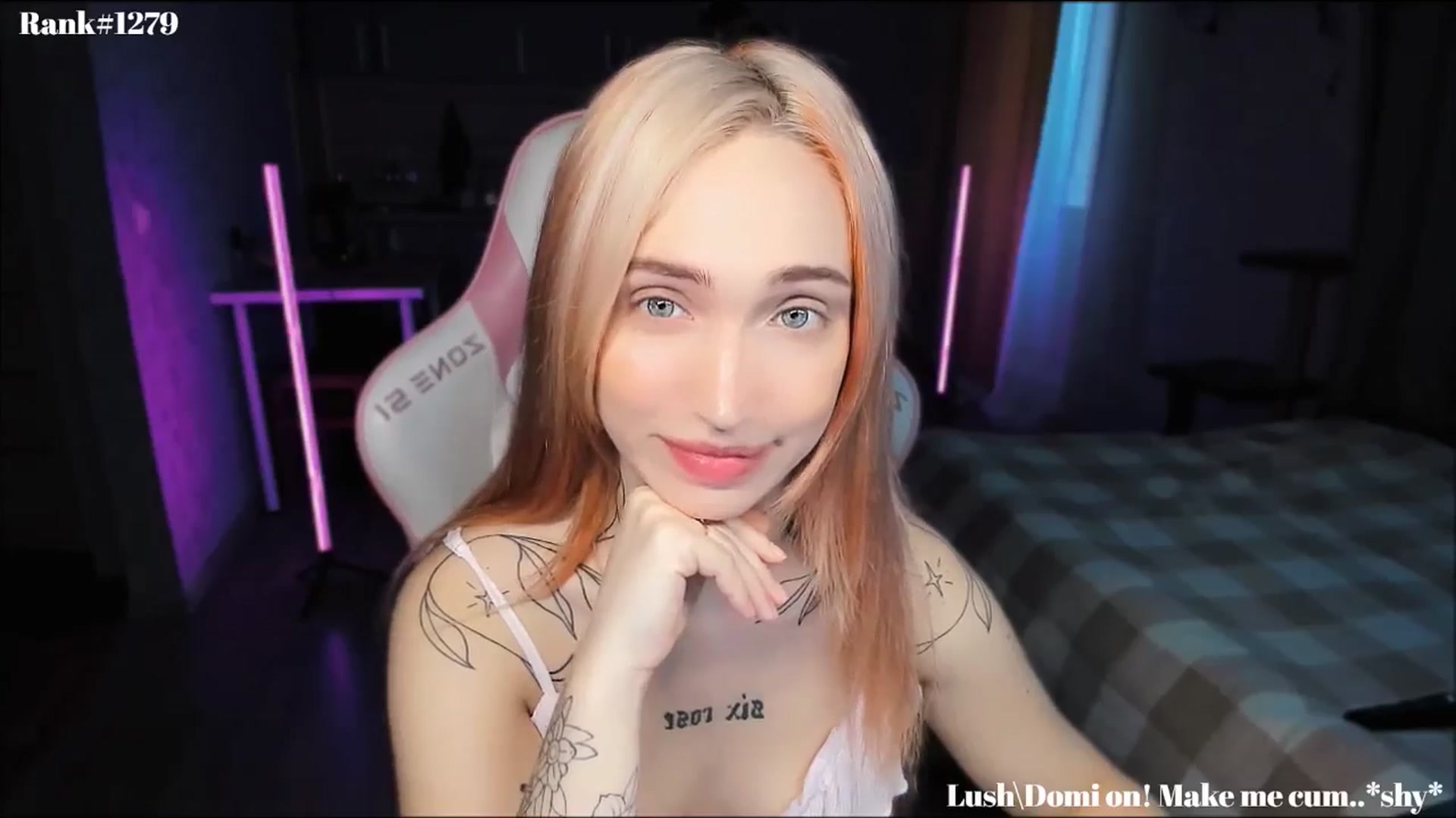 Gallery image thumbnail from Sunny_xoxo's myfreecams stream on, 11/22/2024, 03:37 image 12 of 20