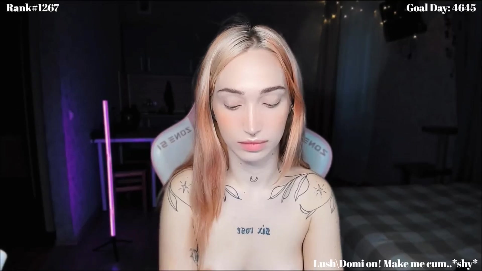 Gallery image thumbnail from Sunny_xoxo's myfreecams stream on, 11/27/2024, 02:59 image 10 of 20