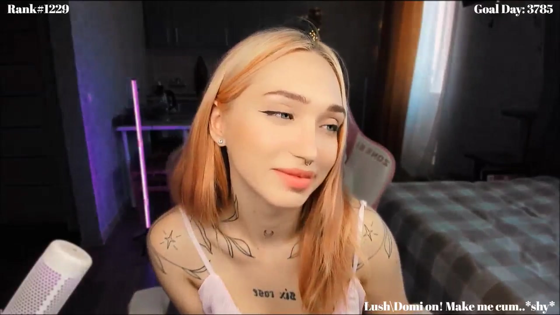 Gallery image thumbnail from Sunny_xoxo's myfreecams stream on, 11/28/2024, 06:26 image 9 of 20