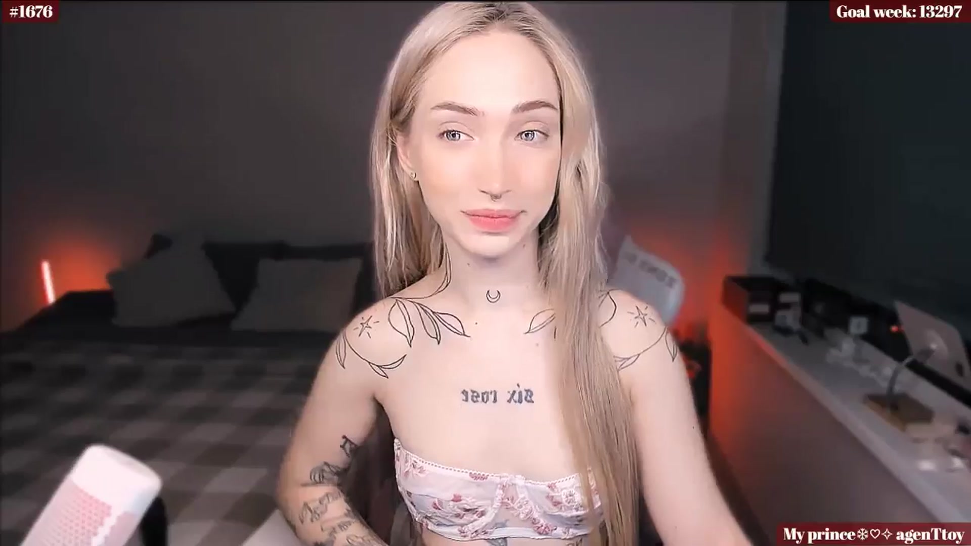 Gallery image thumbnail from Sunny_xoxo's myfreecams stream on, 01/21/2025, 03:10 image 5 of 20