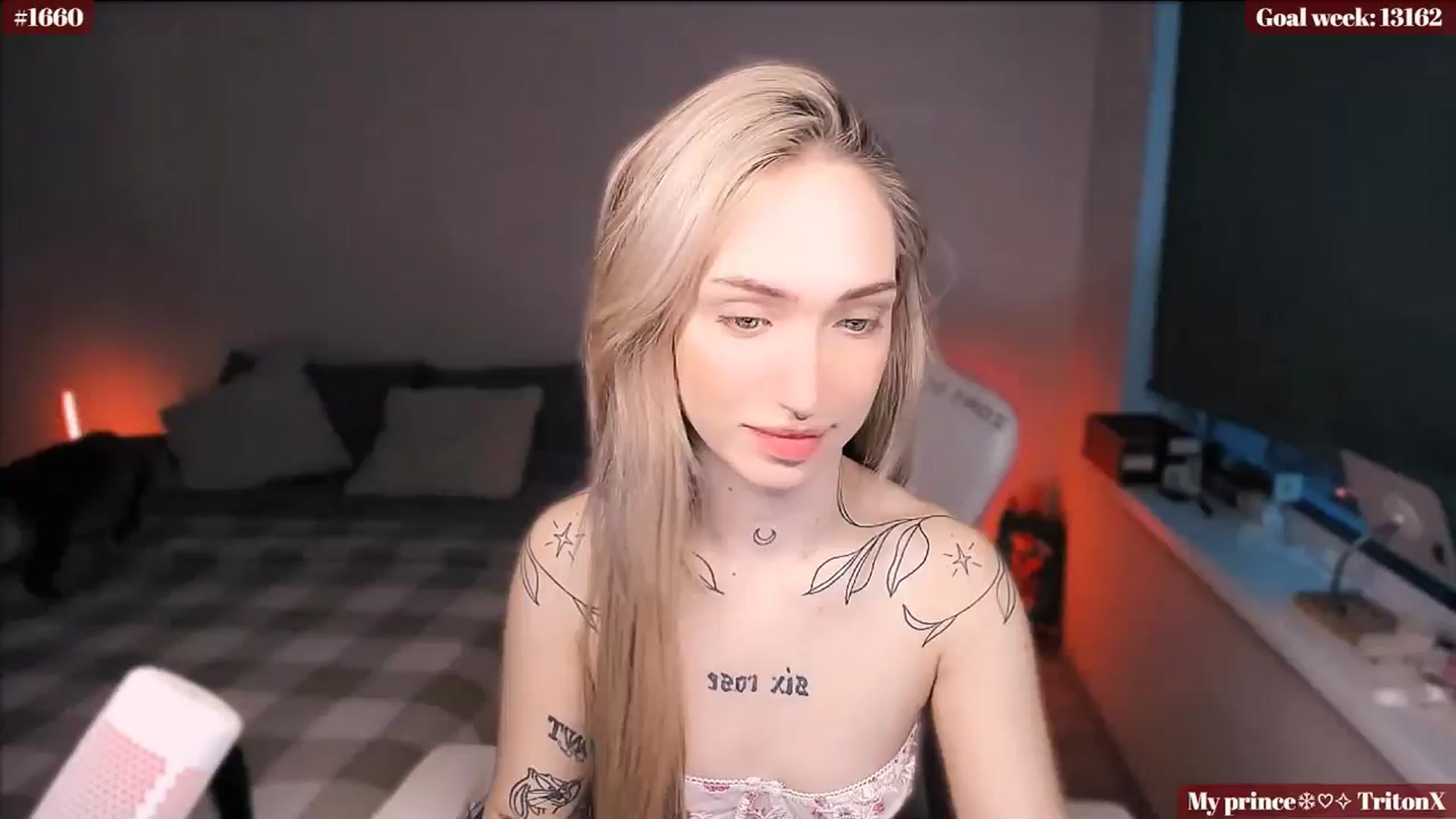 Gallery image thumbnail from Sunny_xoxo's myfreecams stream on, 01/21/2025, 03:10 image 12 of 20