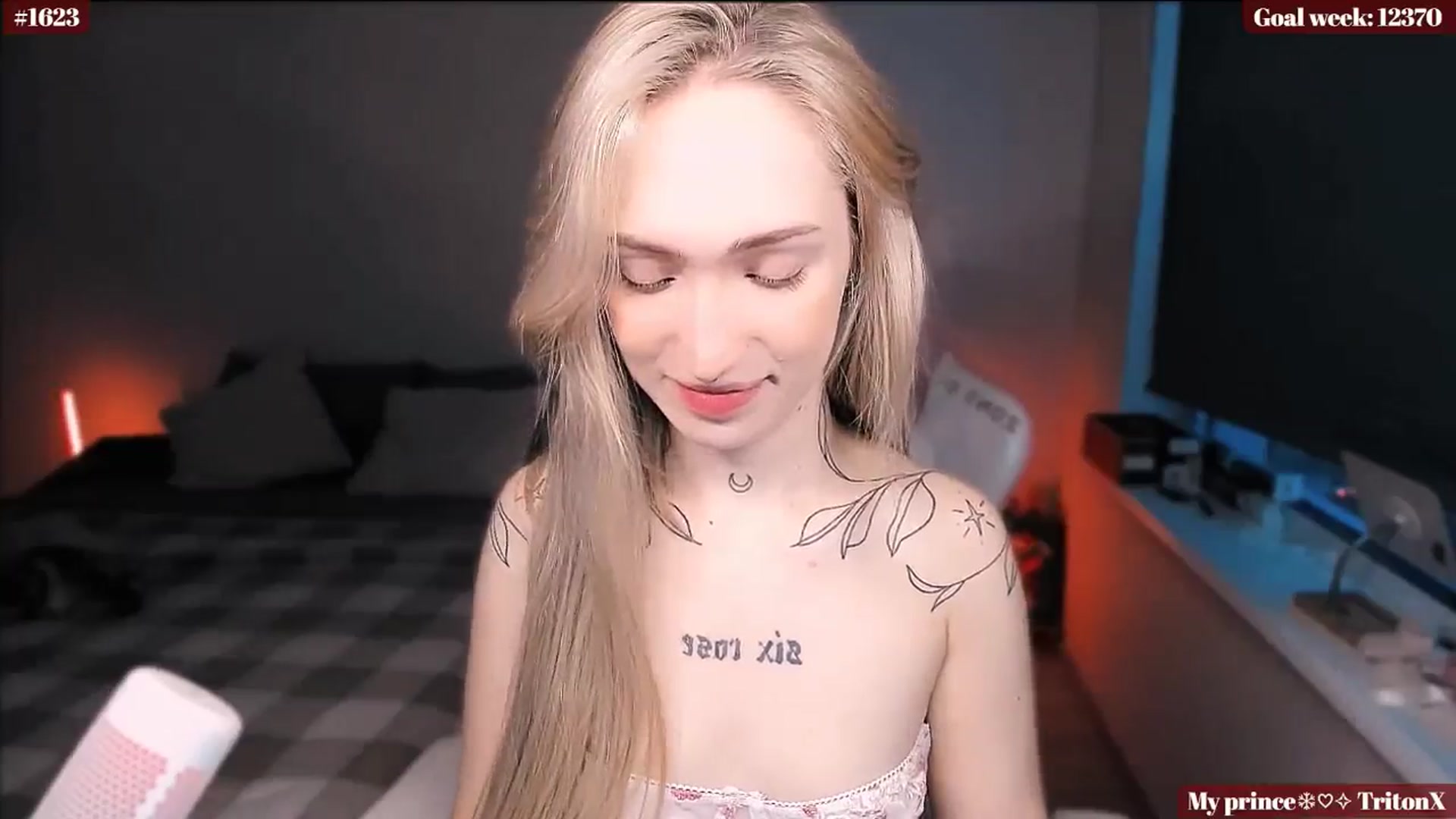 Gallery image thumbnail from Sunny_xoxo's myfreecams stream on, 01/21/2025, 03:10 image 13 of 20