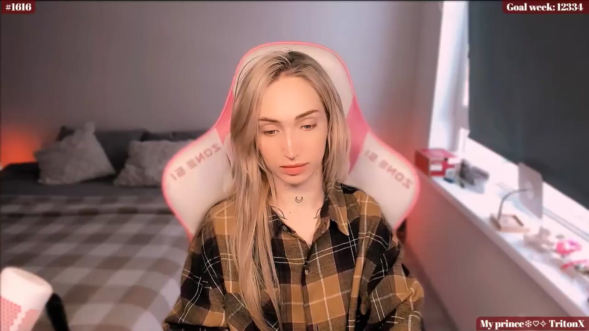 Gallery image thumbnail from Sunny_xoxo's myfreecams stream on, 01/21/2025, 04:50 image 5 of 20