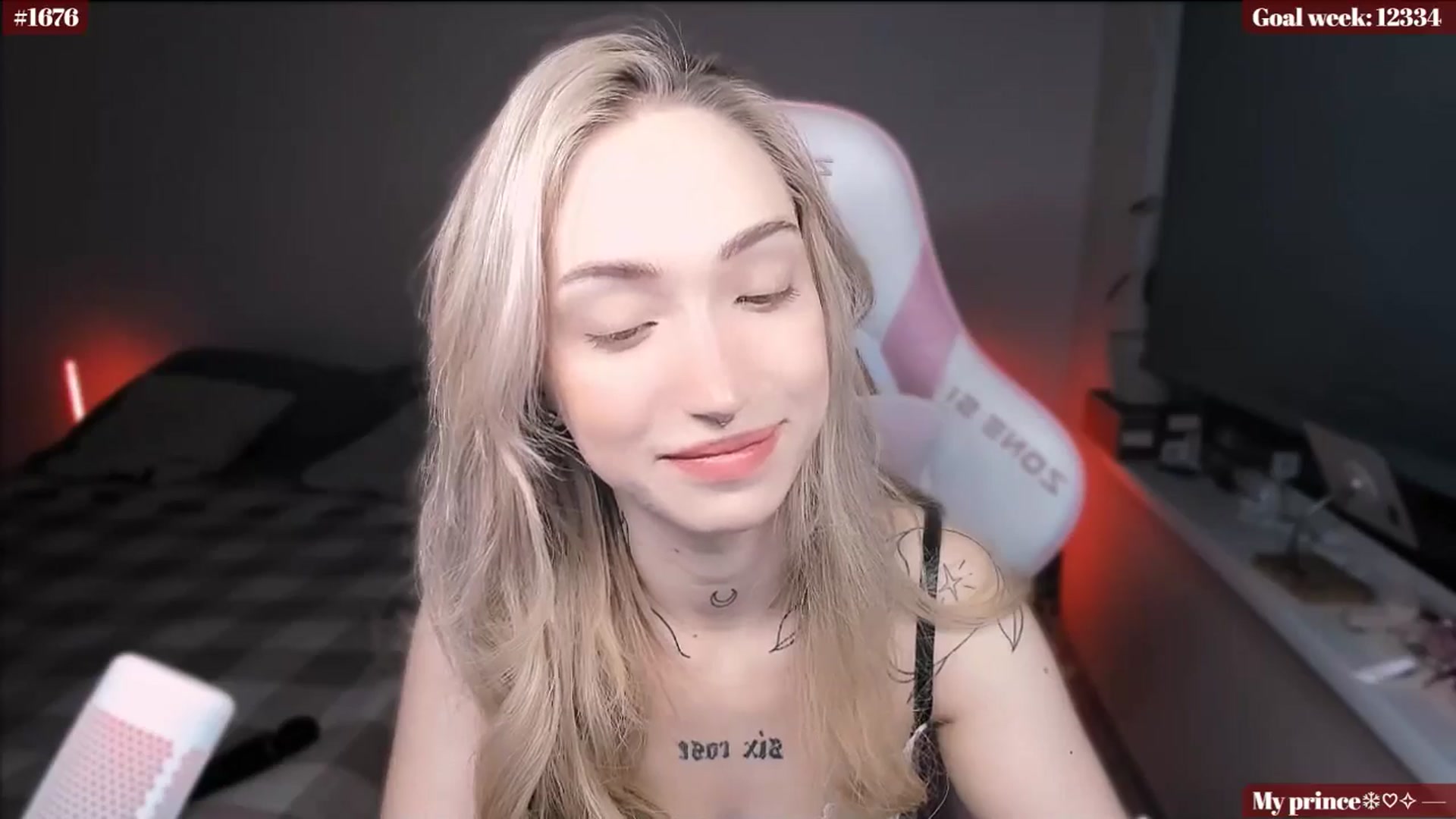 Gallery image thumbnail from Sunny_xoxo's myfreecams stream on, 01/22/2025, 02:51 image 2 of 20