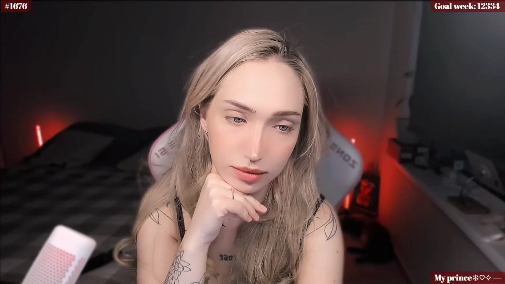 Gallery image thumbnail from Sunny_xoxo's myfreecams stream on, 01/22/2025, 02:51 image 9 of 20
