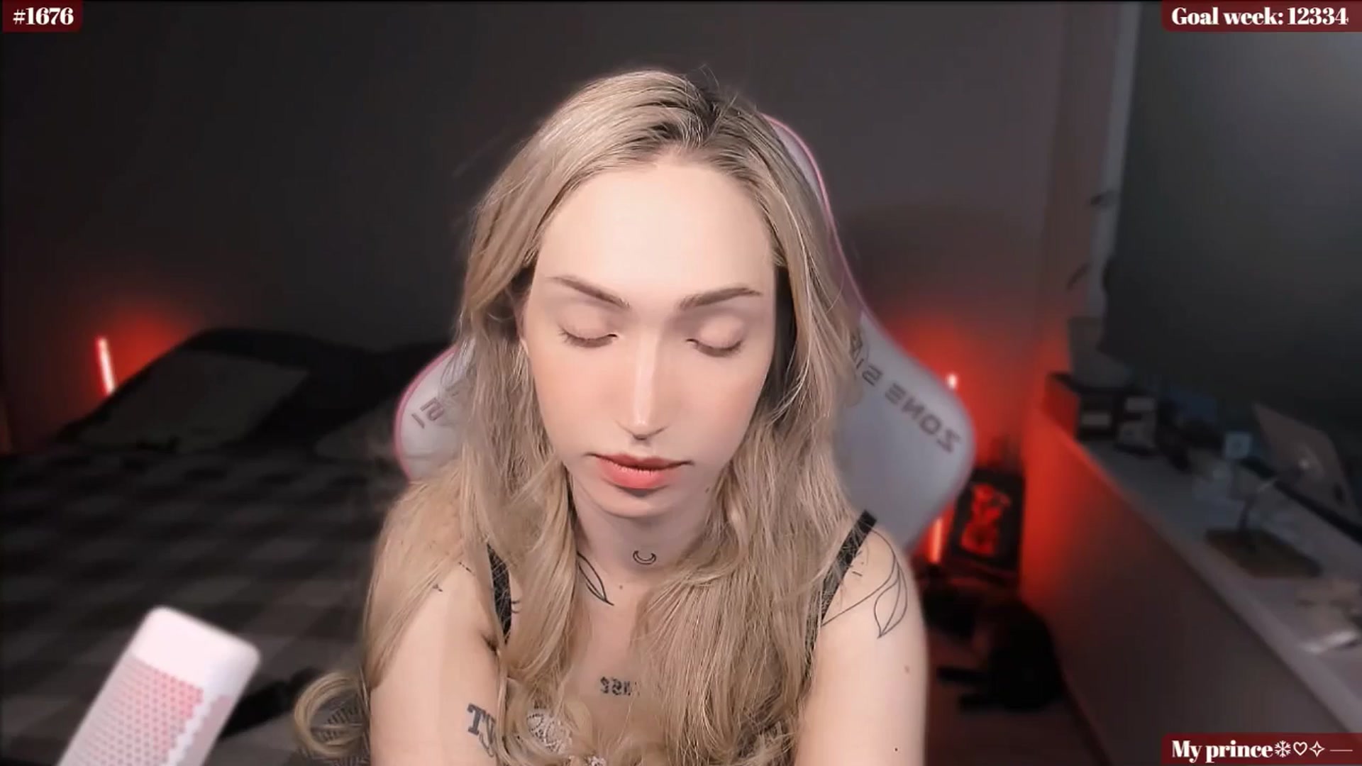 Gallery image thumbnail from Sunny_xoxo's myfreecams stream on, 01/22/2025, 02:51 image 10 of 20