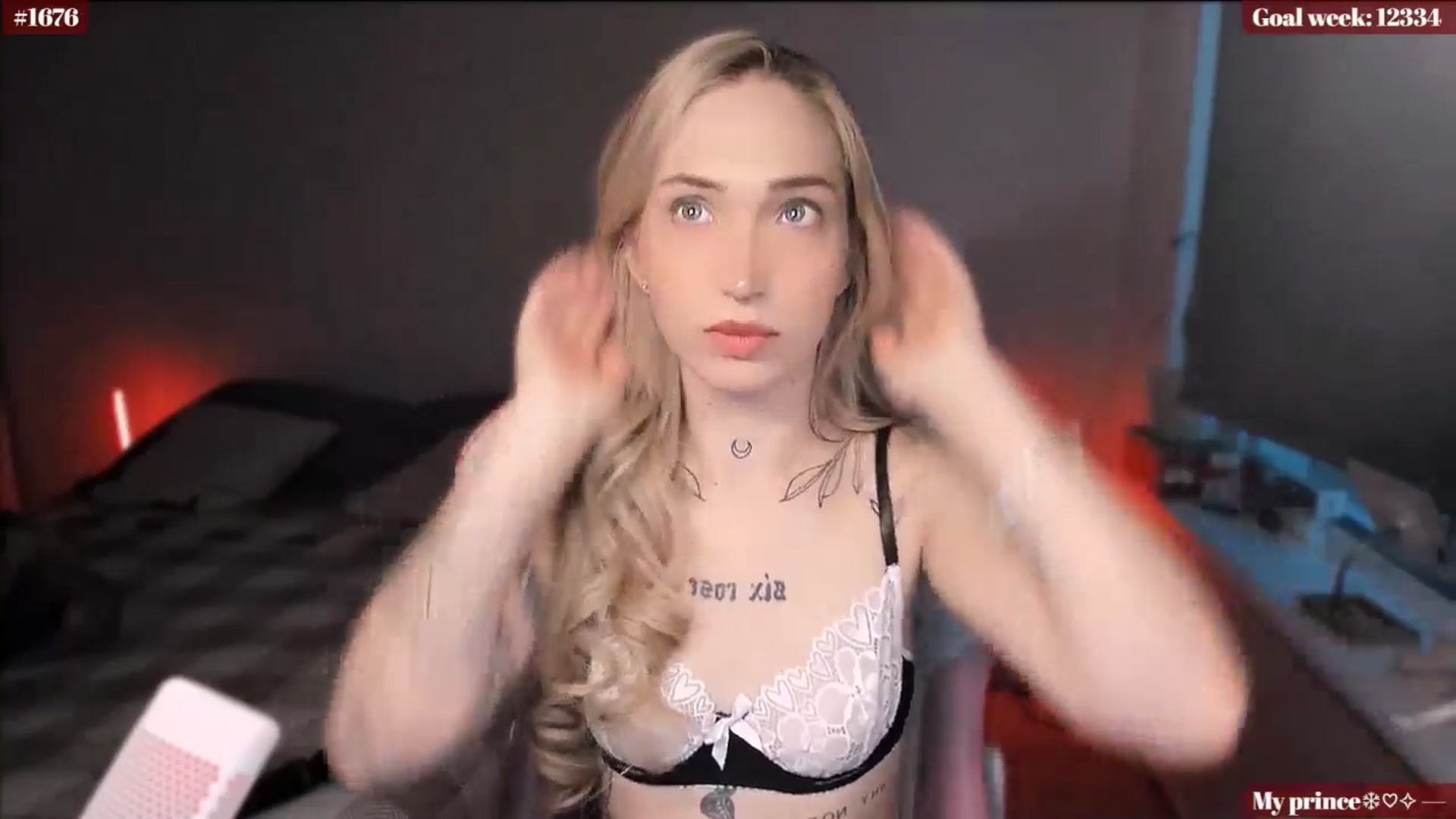 Gallery image thumbnail from Sunny_xoxo's myfreecams stream on, 01/22/2025, 02:51 image 14 of 20