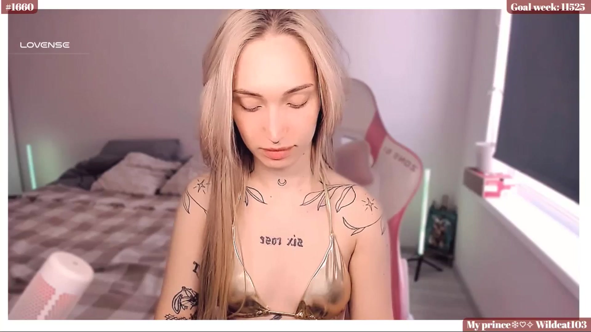 Gallery image thumbnail from Sunny_xoxo's myfreecams stream on, 01/23/2025, 07:05 image 15 of 20