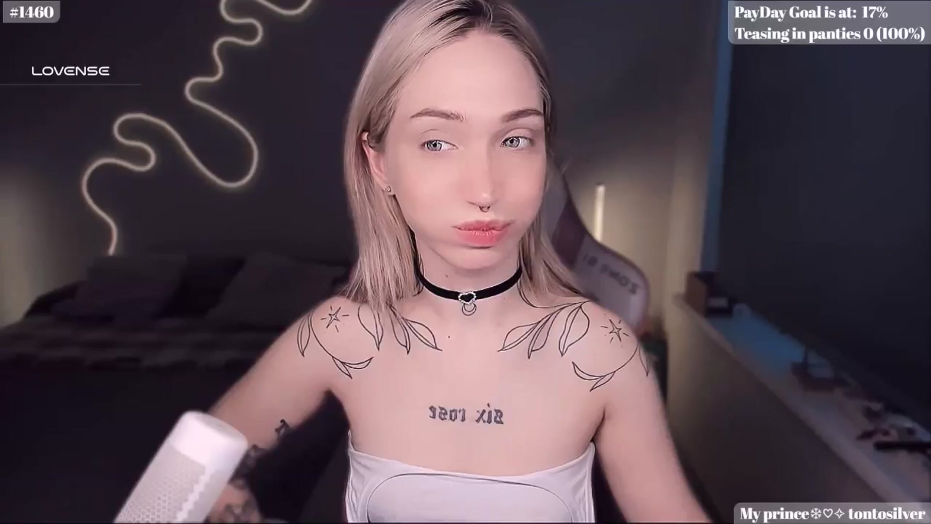 Gallery image thumbnail from Sunny_xoxo's myfreecams stream on, 01/27/2025, 02:27 image 19 of 20