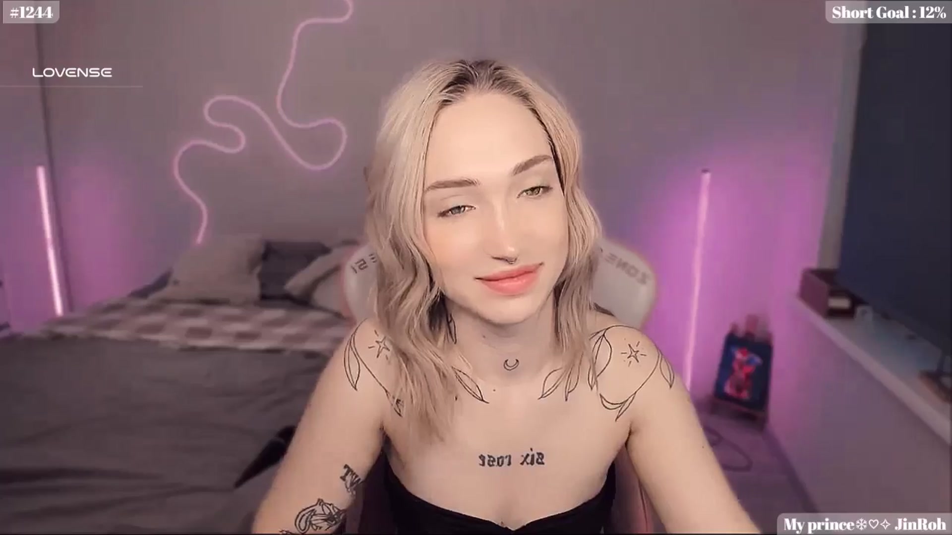 Gallery image thumbnail from Sunny_xoxo's myfreecams stream on, 01/28/2025, 02:19 image 18 of 20