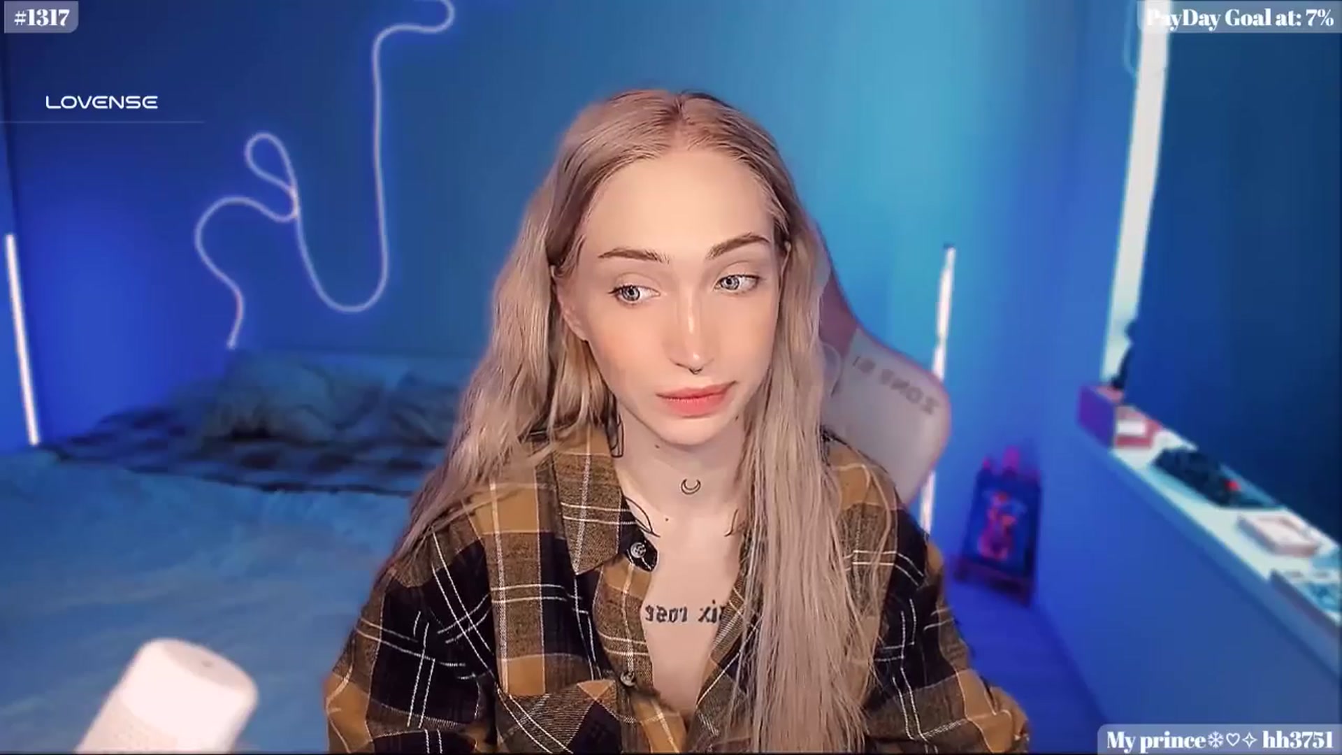 Gallery image thumbnail from Sunny_xoxo's myfreecams stream on, 01/30/2025, 03:33 image 6 of 20