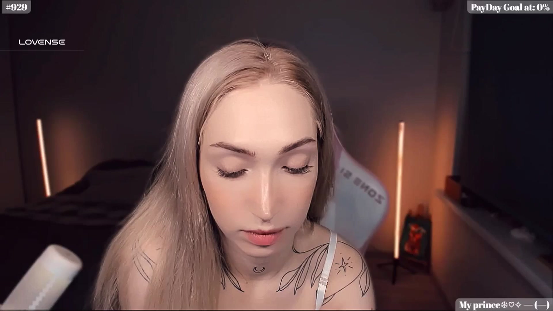 Gallery image thumbnail from Sunny_xoxo's myfreecams stream on, 02/05/2025, 01:43 image 18 of 20