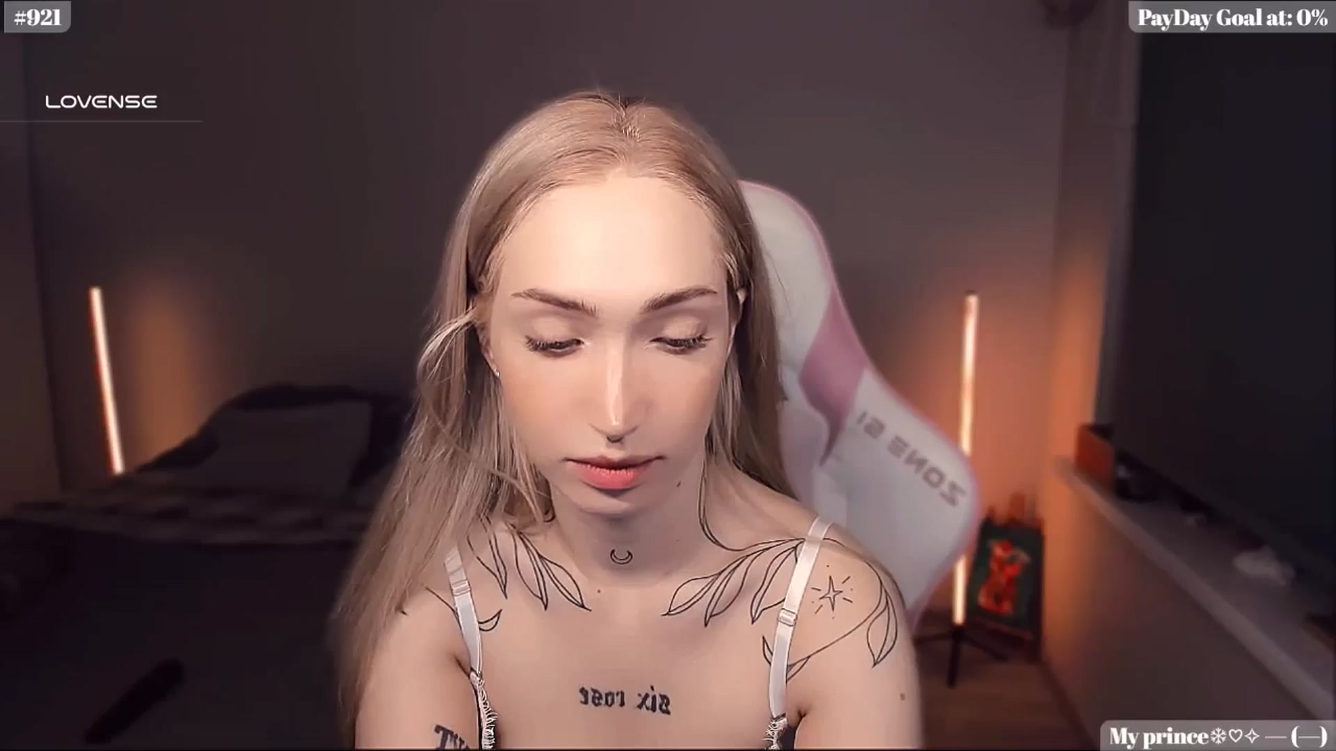 Gallery image thumbnail from Sunny_xoxo's myfreecams stream on, 02/05/2025, 01:43 image 4 of 20