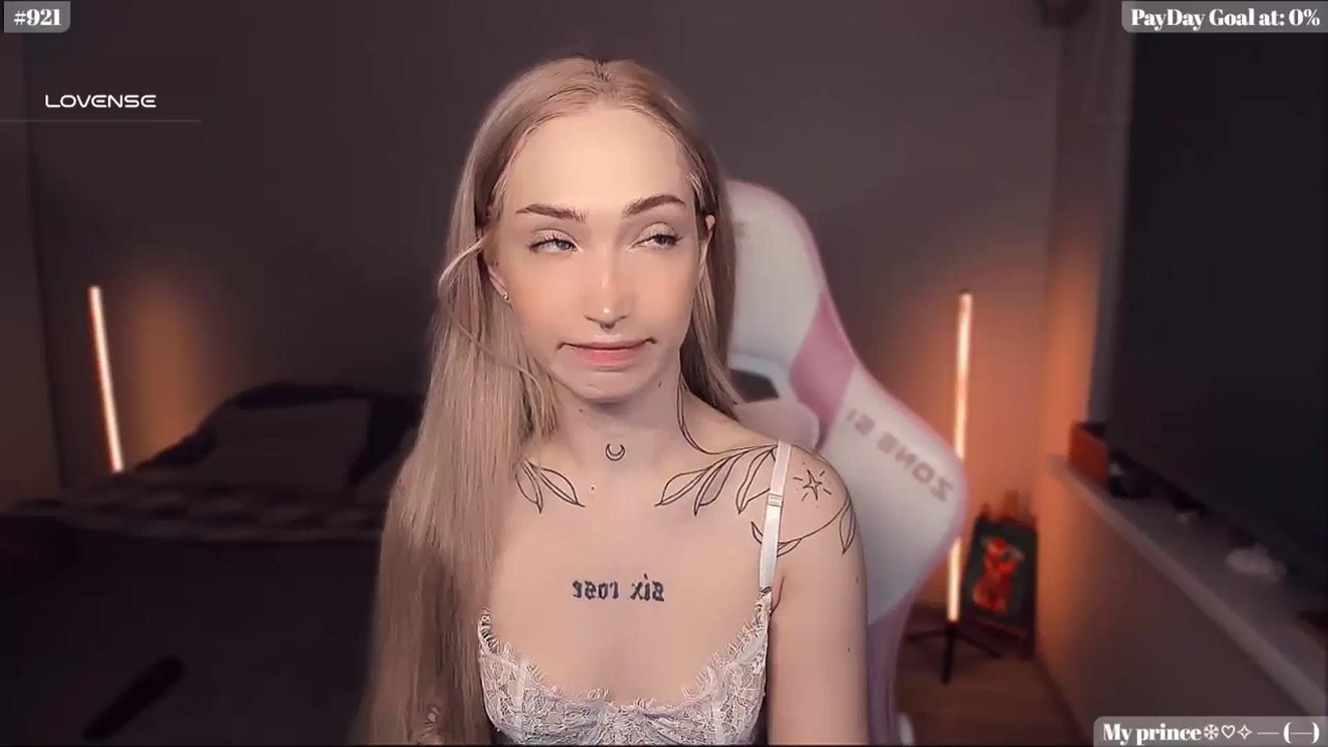 Gallery image thumbnail from Sunny_xoxo's myfreecams stream on, 02/05/2025, 01:43 image 2 of 20