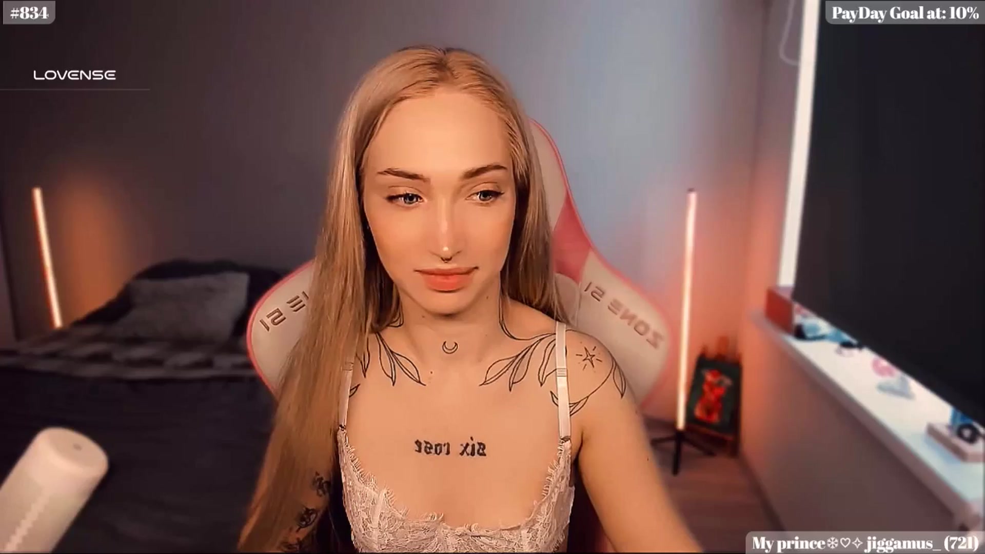 Gallery image thumbnail from Sunny_xoxo's myfreecams stream on, 02/05/2025, 04:44 image 10 of 20