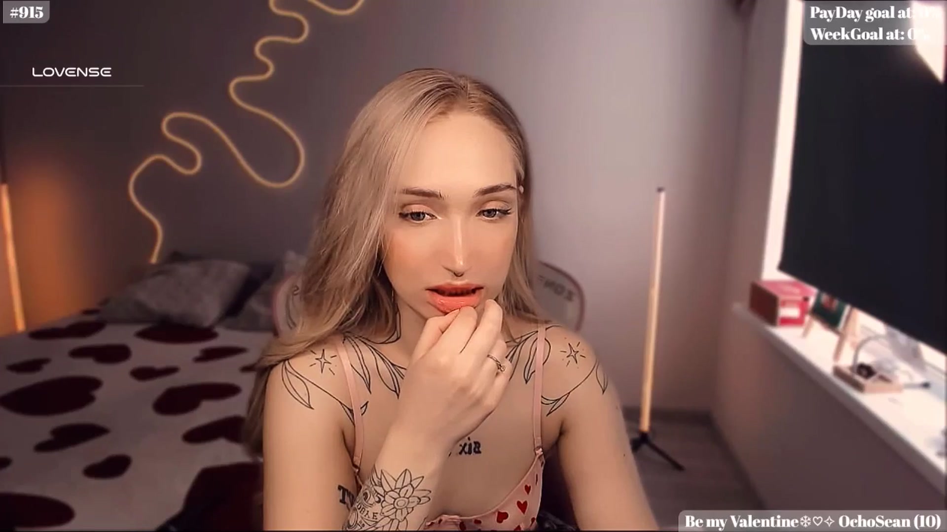 Gallery image thumbnail from Sunny_xoxo's myfreecams stream on, 02/10/2025, 04:17 image 5 of 20