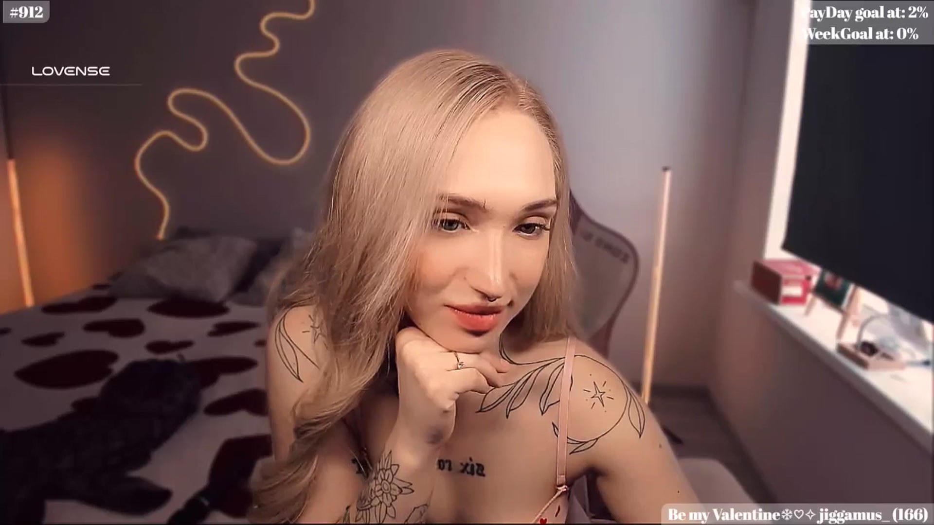 Gallery image thumbnail from Sunny_xoxo's myfreecams stream on, 02/10/2025, 04:17 image 12 of 20