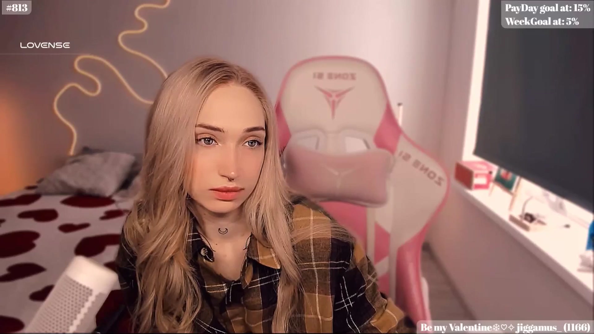 Gallery image thumbnail from Sunny_xoxo's myfreecams stream on, 02/10/2025, 05:11 image 7 of 20
