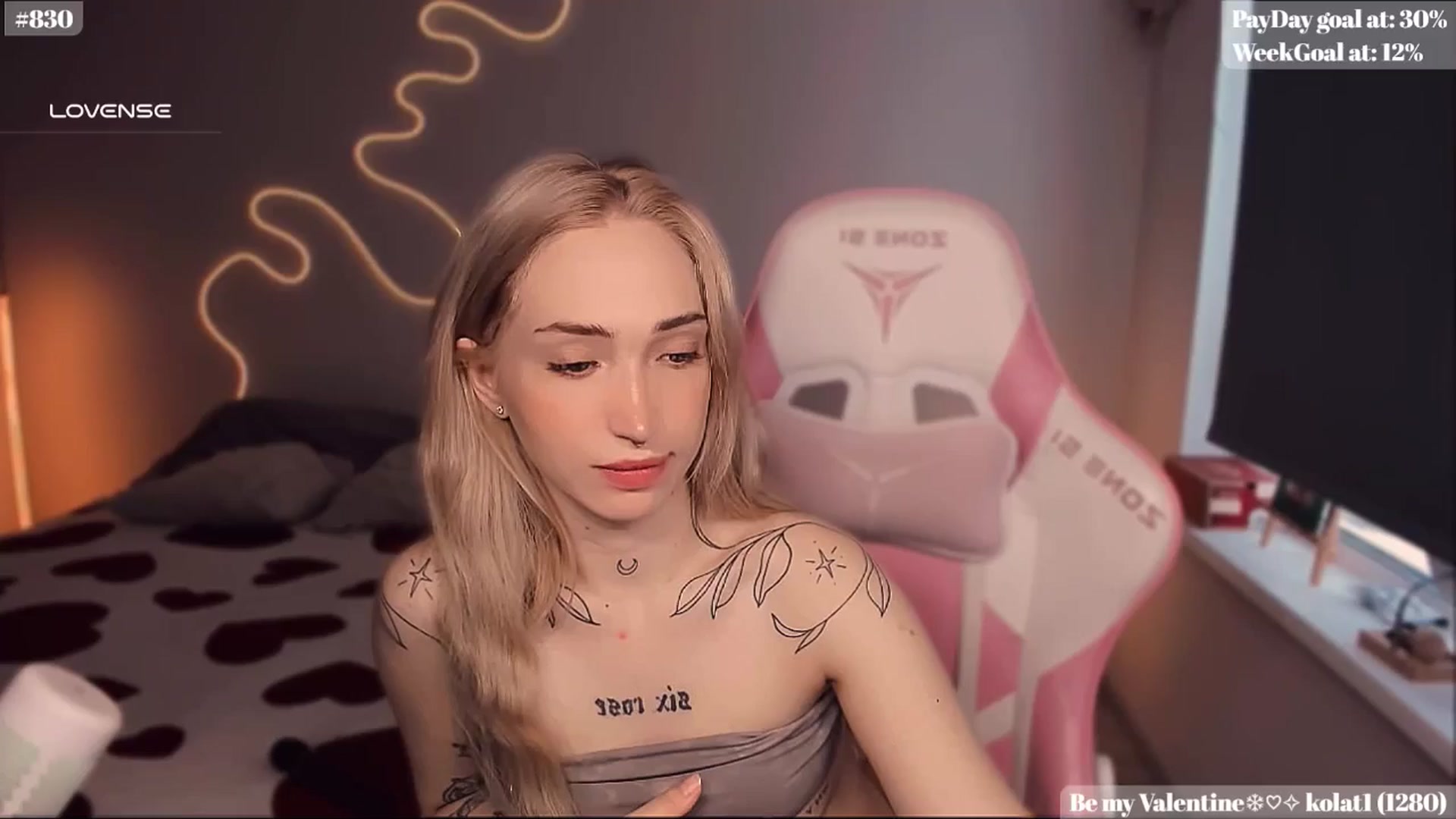 Gallery image thumbnail from Sunny_xoxo's myfreecams stream on, 02/11/2025, 03:40 image 15 of 20