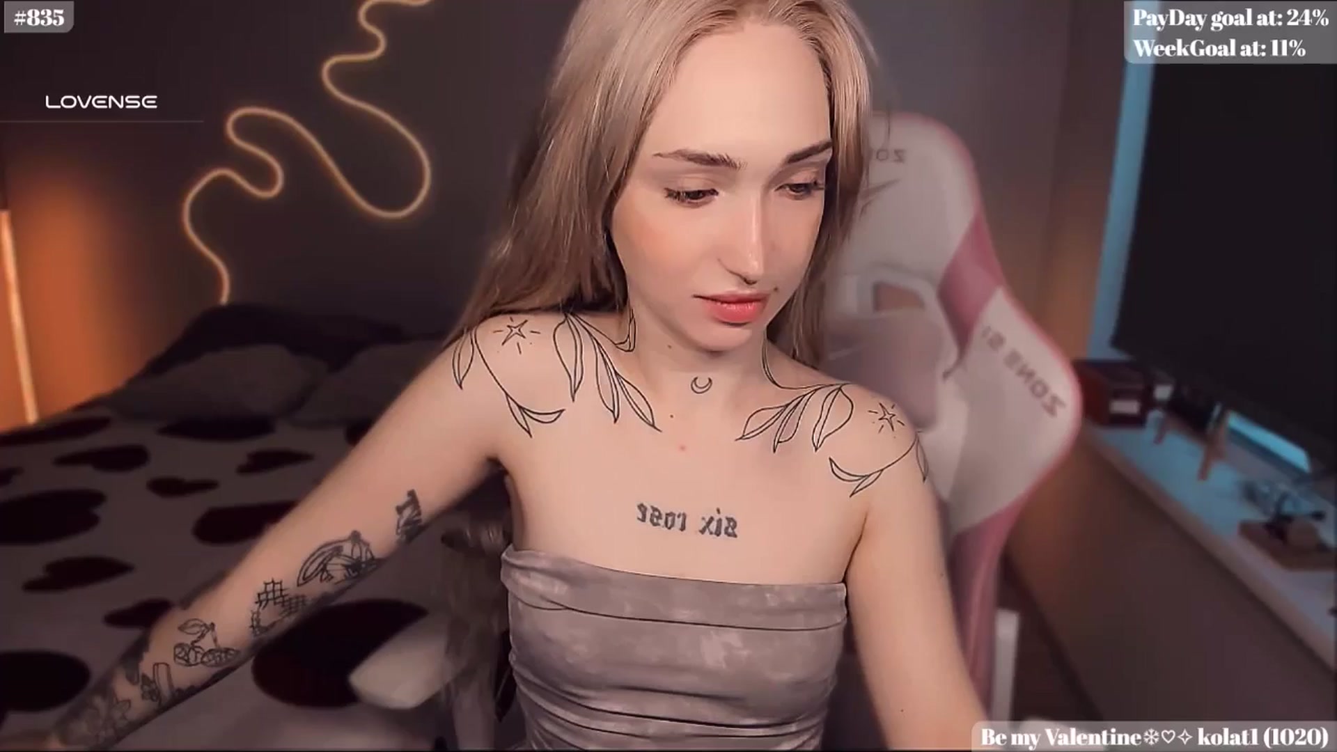 Gallery image thumbnail from Sunny_xoxo's myfreecams stream on, 02/11/2025, 03:40 image 7 of 20