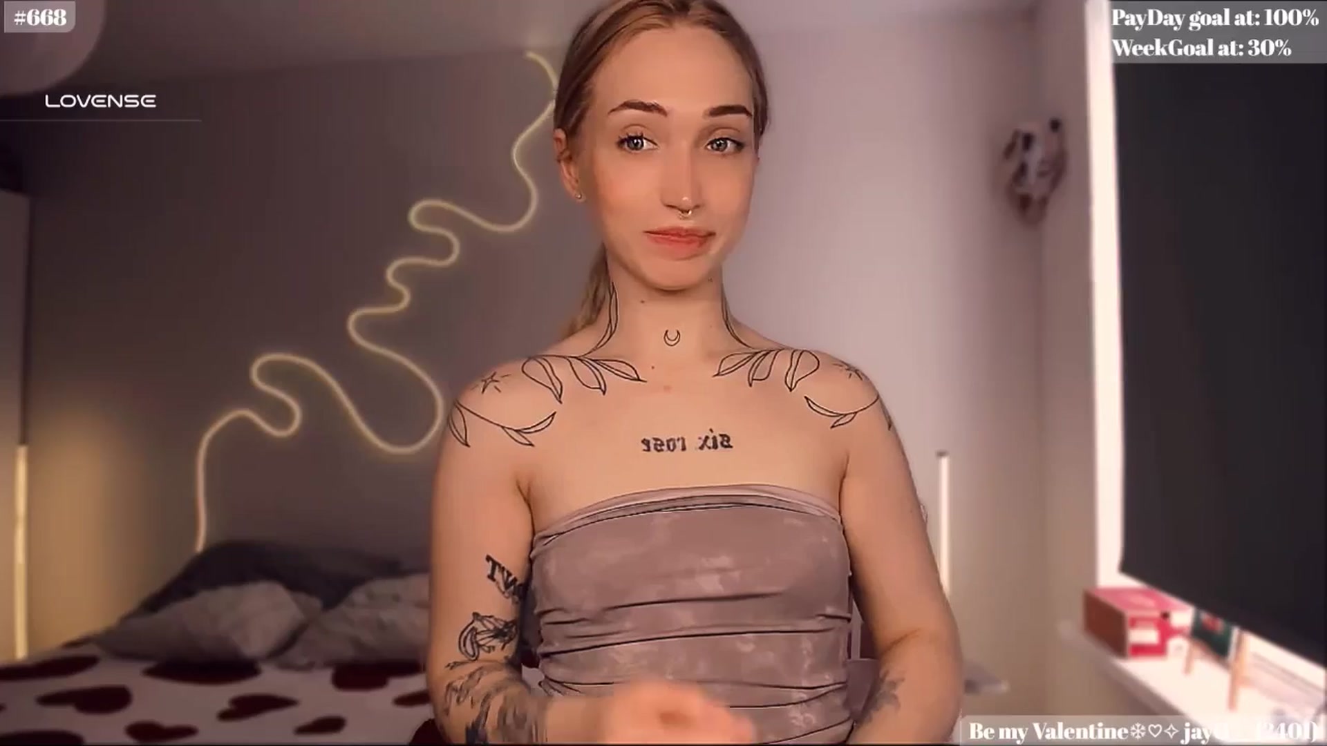 Gallery image thumbnail from Sunny_xoxo's myfreecams stream on, 02/11/2025, 05:23 image 19 of 20