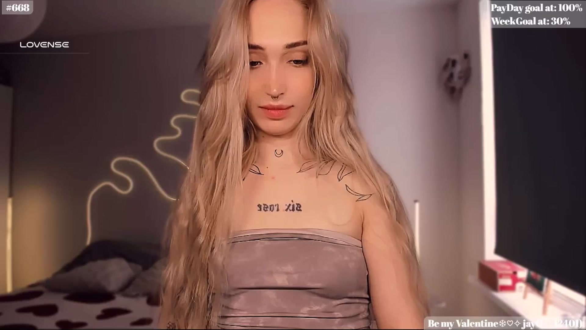 Gallery image thumbnail from Sunny_xoxo's myfreecams stream on, 02/11/2025, 05:23 image 17 of 20