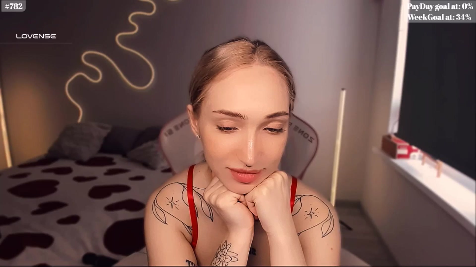 Gallery image thumbnail from Sunny_xoxo's myfreecams stream on, 02/13/2025, 07:33 image 4 of 20