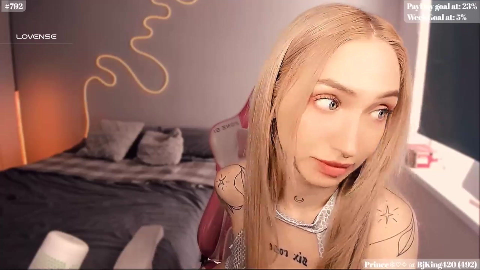 Gallery image thumbnail from Sunny_xoxo's myfreecams stream on, 02/17/2025, 05:21 image 6 of 20