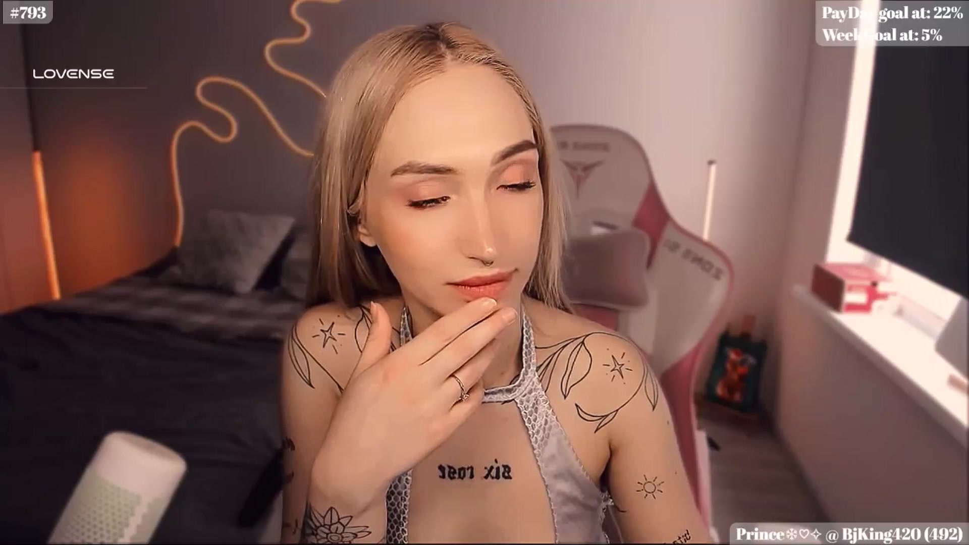 Gallery image thumbnail from Sunny_xoxo's myfreecams stream on, 02/17/2025, 05:21 image 3 of 20