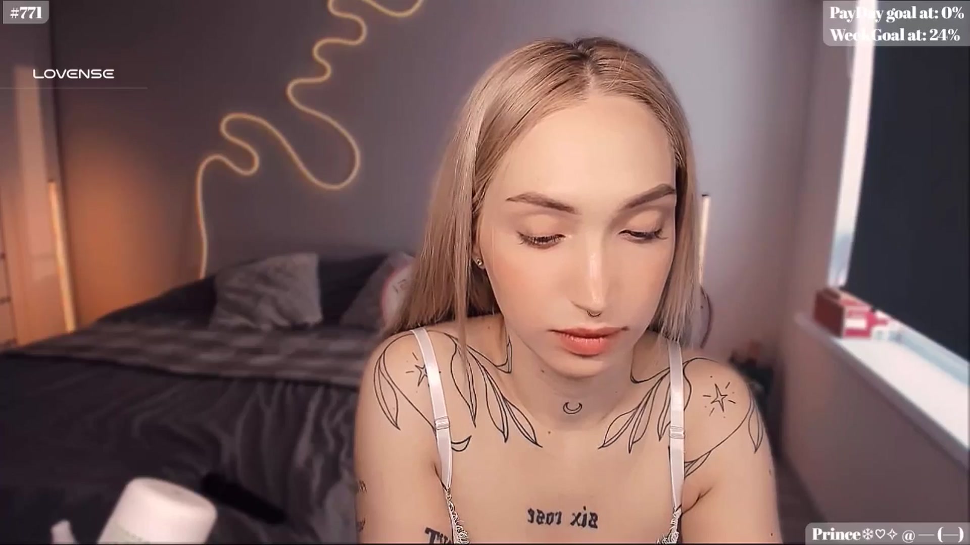 Gallery image thumbnail from Sunny_xoxo's myfreecams stream on, 02/19/2025, 03:00 image 13 of 20