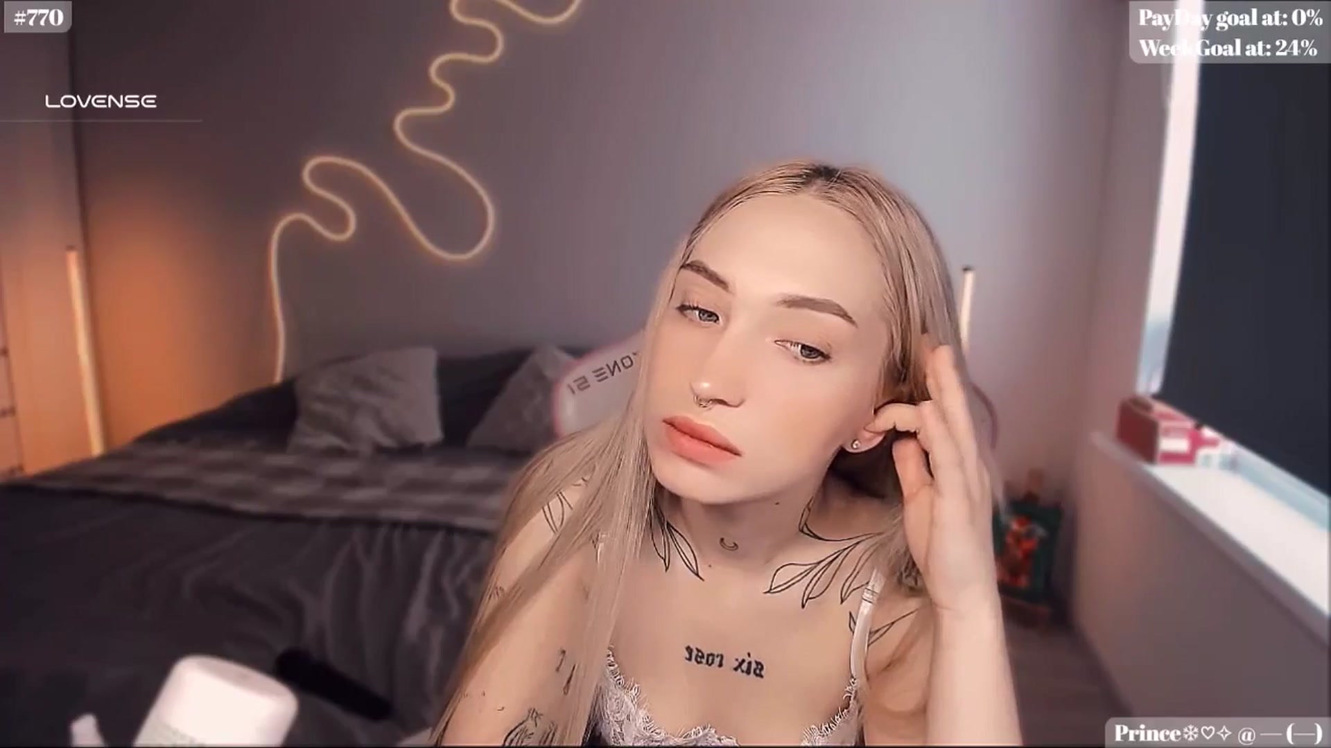 Gallery image thumbnail from Sunny_xoxo's myfreecams stream on, 02/19/2025, 03:00 image 2 of 20