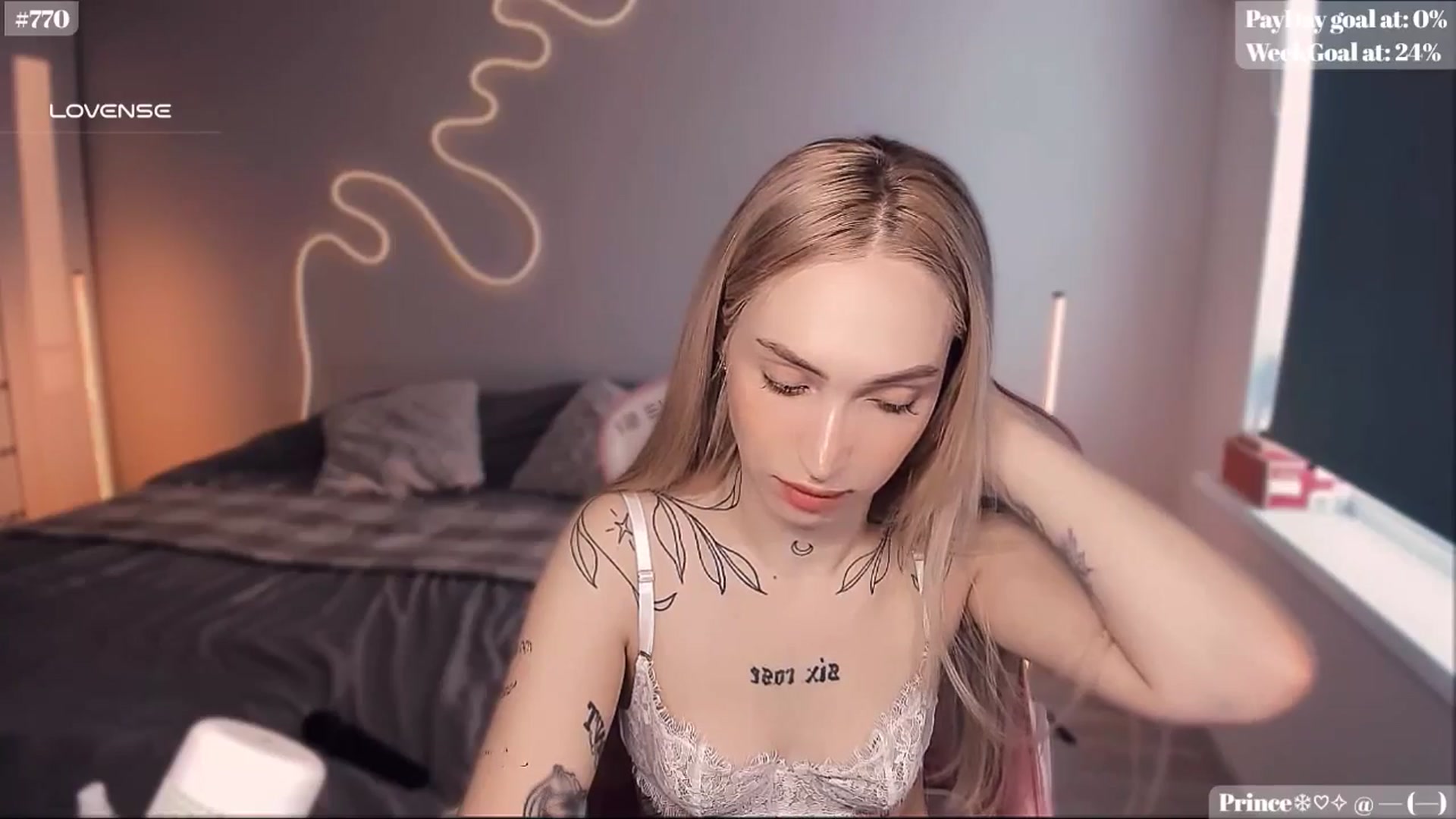 Gallery image thumbnail from Sunny_xoxo's myfreecams stream on, 02/19/2025, 03:00 image 3 of 20