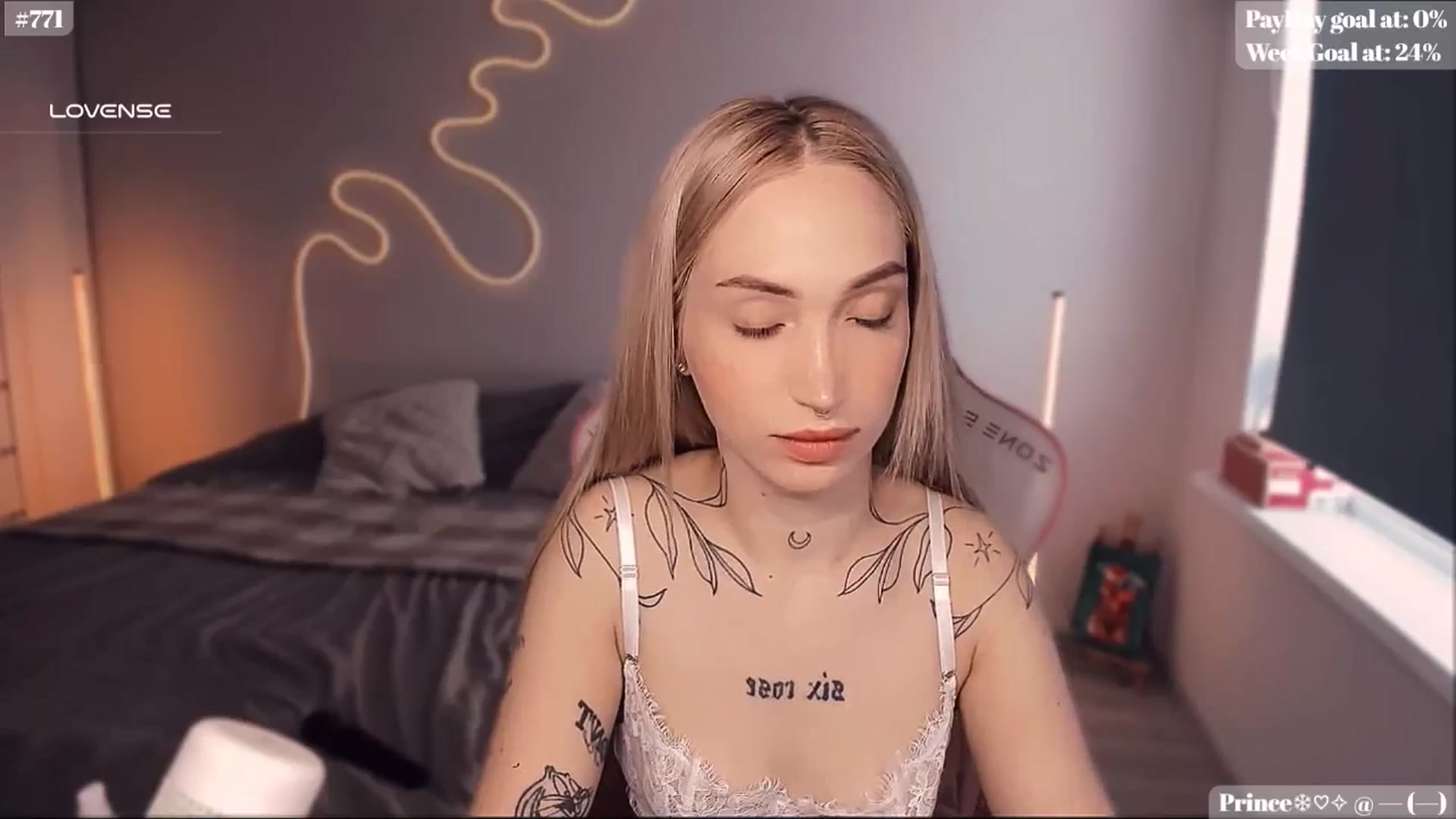Gallery image thumbnail from Sunny_xoxo's myfreecams stream on, 02/19/2025, 03:00 image 14 of 20