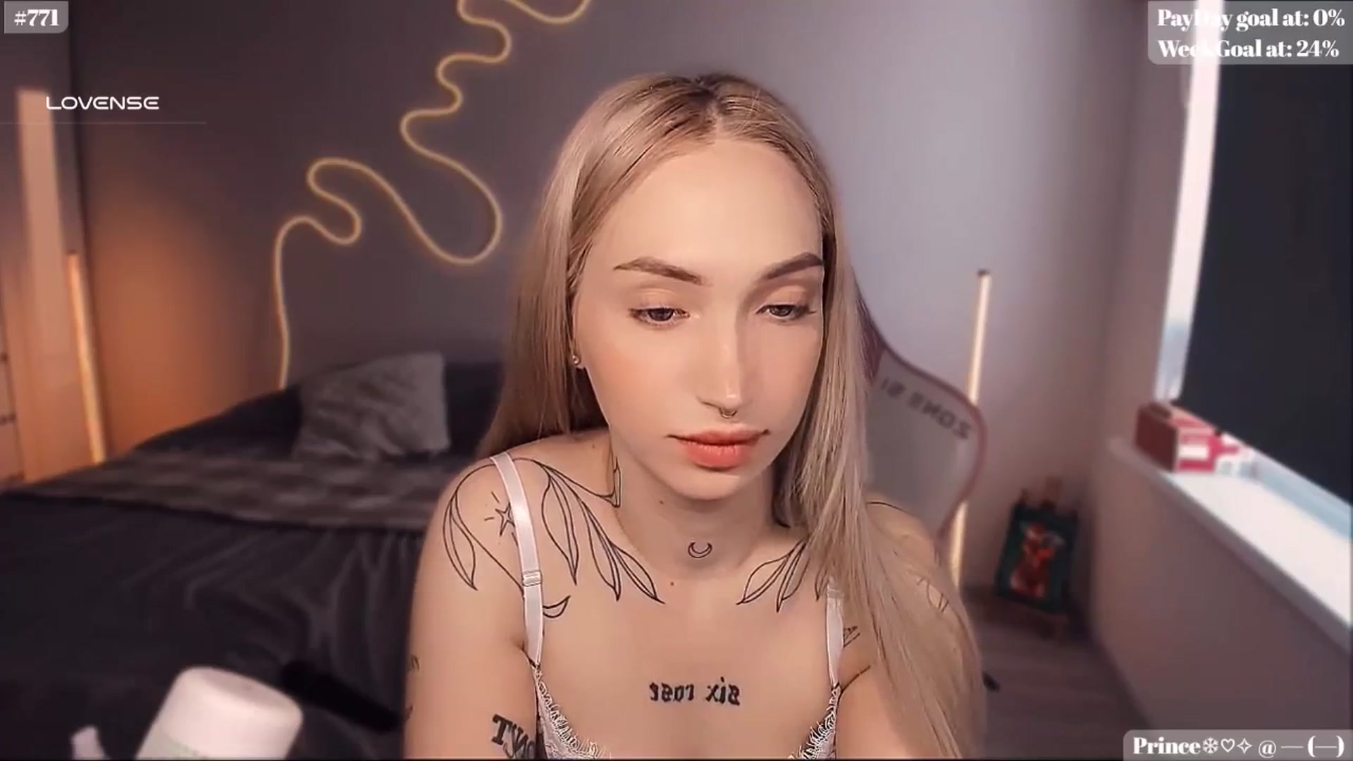 Gallery image thumbnail from Sunny_xoxo's myfreecams stream on, 02/19/2025, 03:00 image 12 of 20