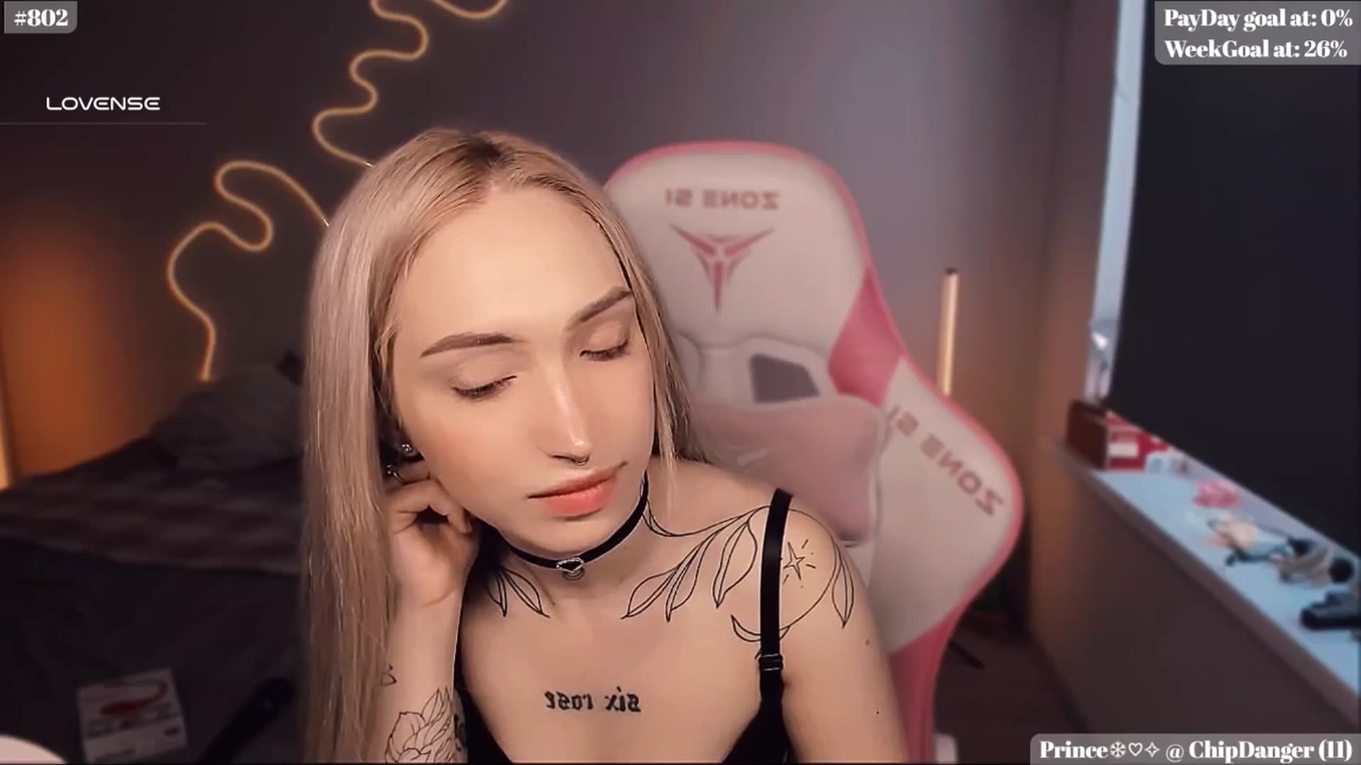 Gallery image thumbnail from Sunny_xoxo's myfreecams stream on, 02/20/2025, 02:18 image 8 of 20