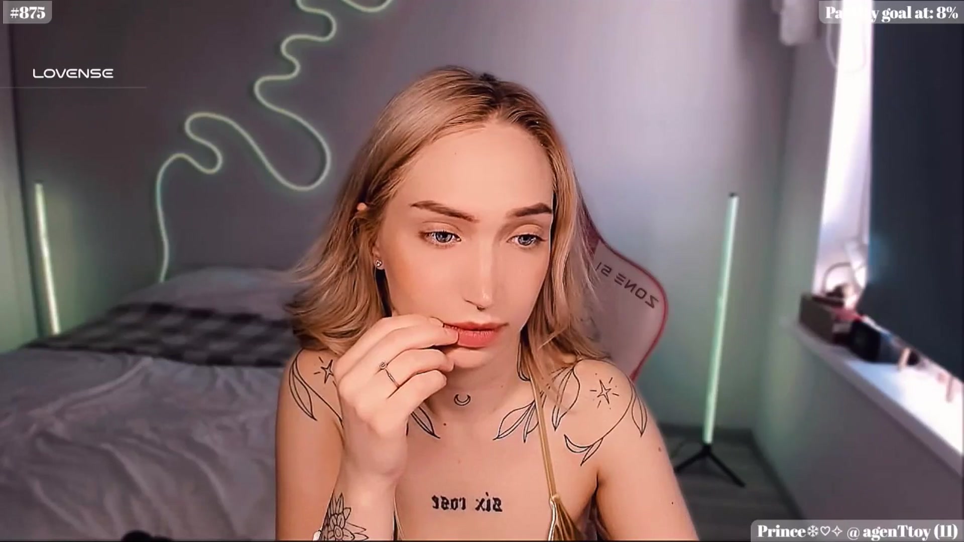 Gallery image thumbnail from Sunny_xoxo's myfreecams stream on, 02/25/2025, 04:44 image 12 of 20