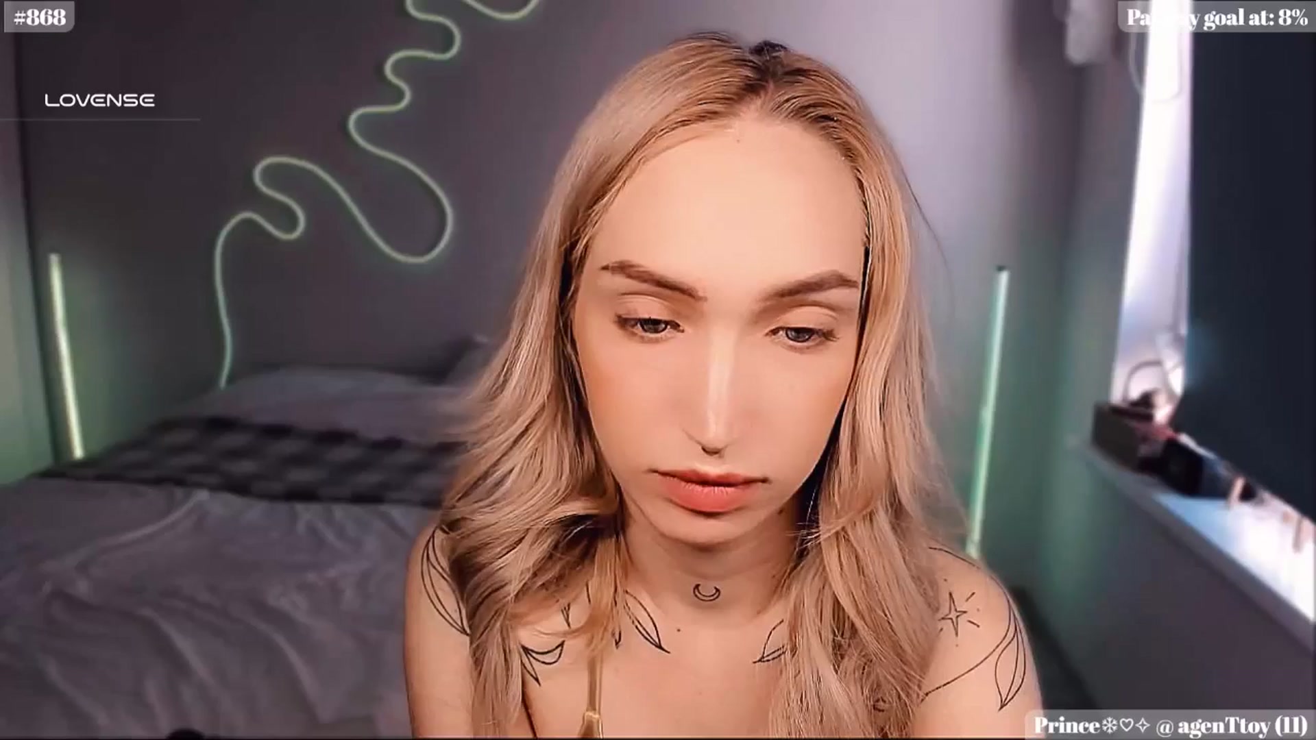 Gallery image thumbnail from Sunny_xoxo's myfreecams stream on, 02/25/2025, 04:44 image 14 of 20