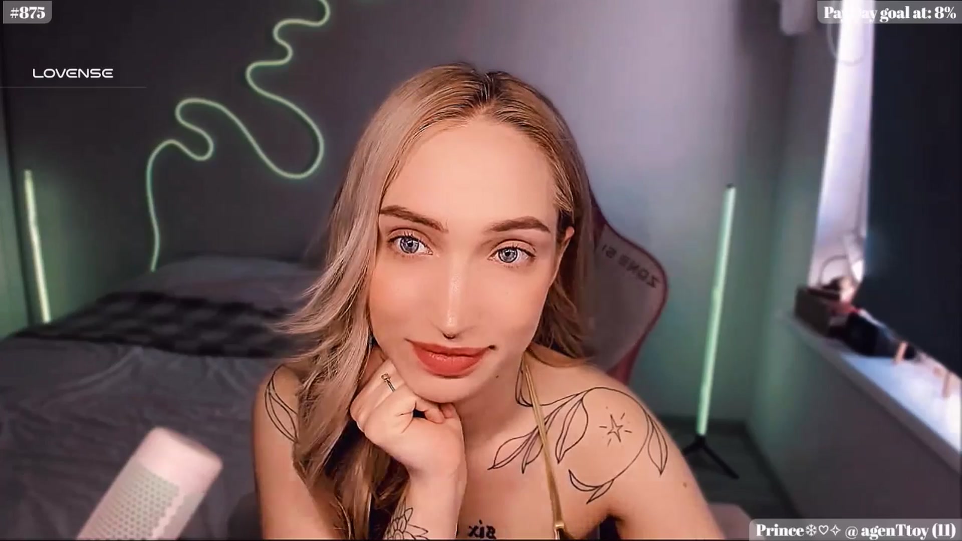Gallery image thumbnail from Sunny_xoxo's myfreecams stream on, 02/25/2025, 04:44 image 5 of 20