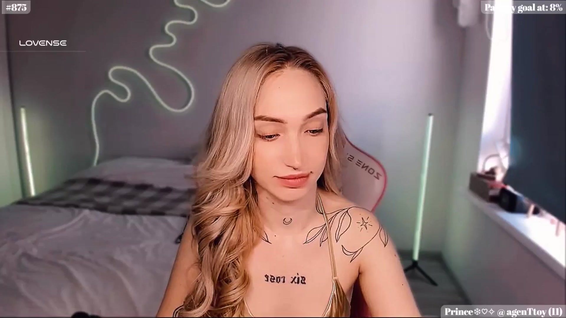 Gallery image thumbnail from Sunny_xoxo's myfreecams stream on, 02/25/2025, 04:44 image 10 of 20