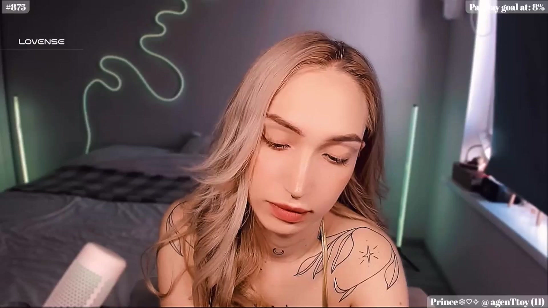 Gallery image thumbnail from Sunny_xoxo's myfreecams stream on, 02/25/2025, 04:44 image 6 of 20