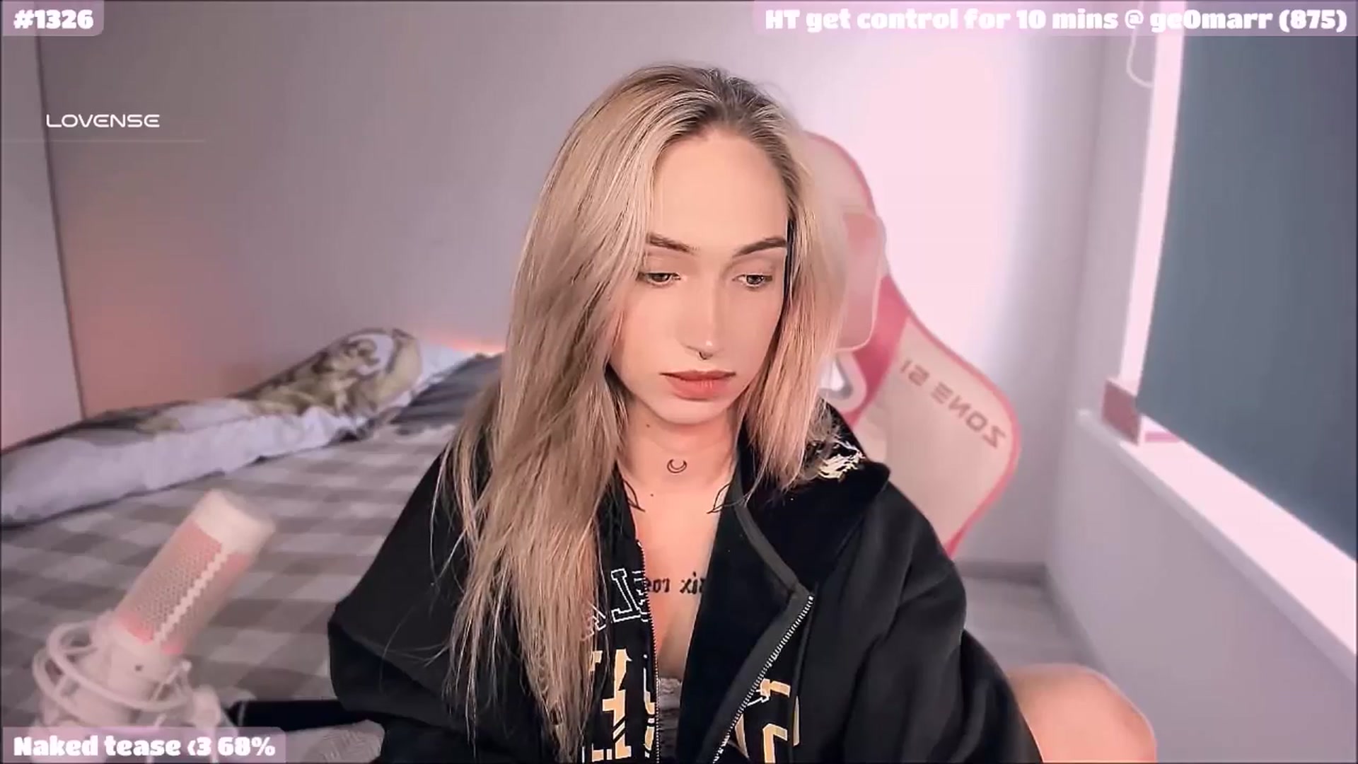 Gallery image thumbnail from Sunny_xoxo's myfreecams stream on, 05/27/2025, 06:32 image 3 of 20