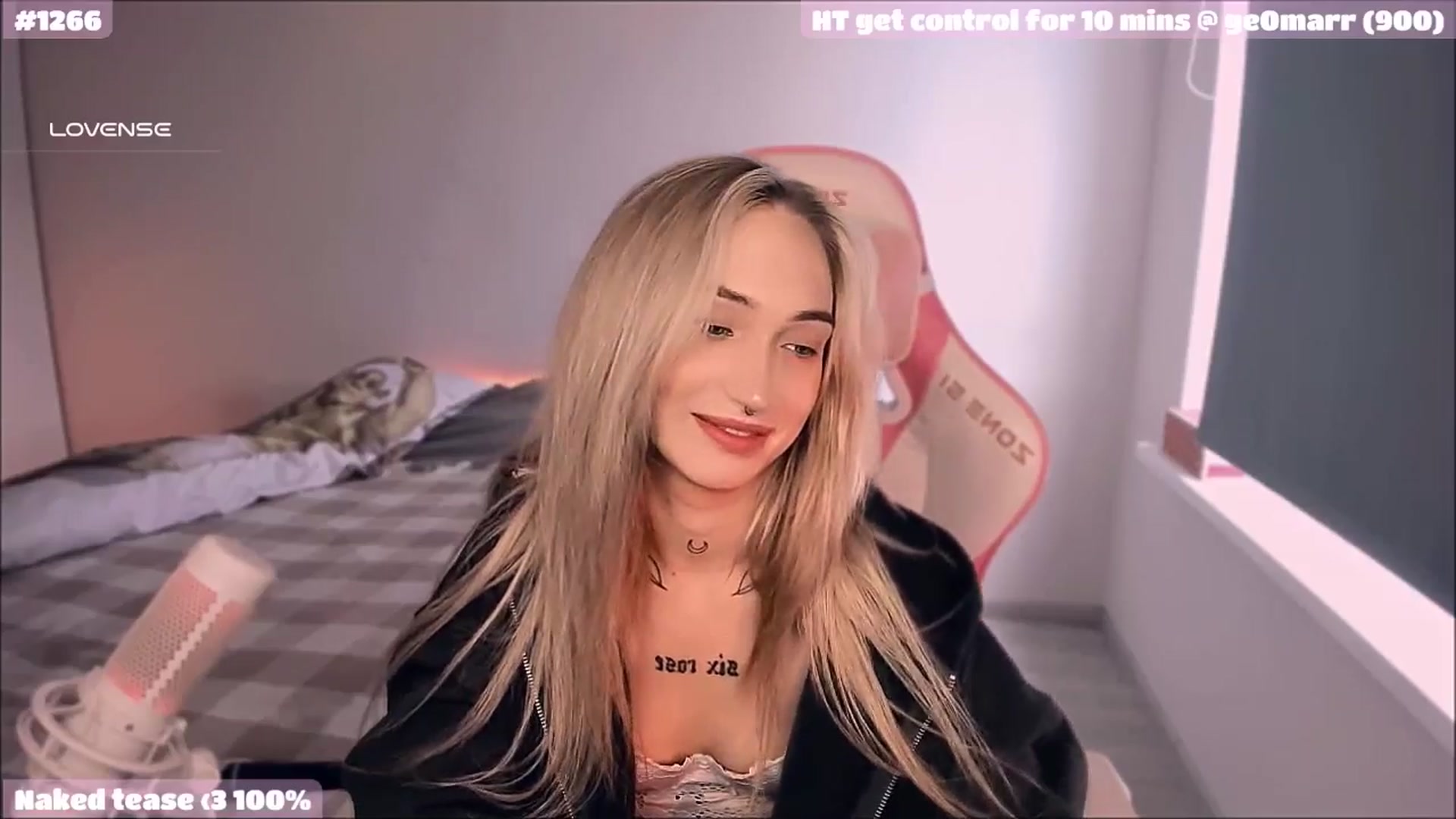 Gallery image thumbnail from Sunny_xoxo's myfreecams stream on, 05/27/2025, 06:32 image 12 of 20