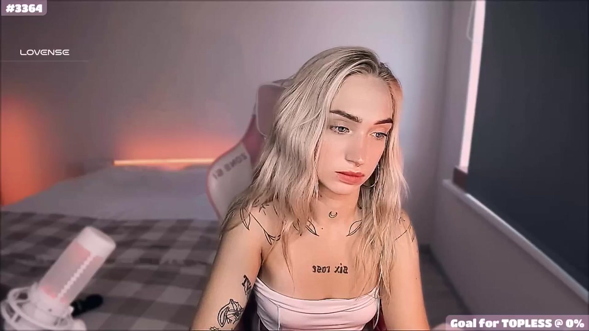 Gallery image thumbnail from Sunny_xoxo's myfreecams stream on, 06/23/2025, 04:23 image 5 of 20