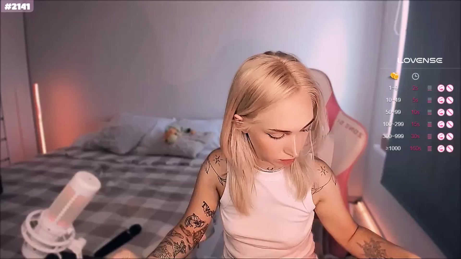 Gallery image thumbnail from Sunny_xoxo's myfreecams stream on, 06/30/2025, 07:13 image 11 of 20