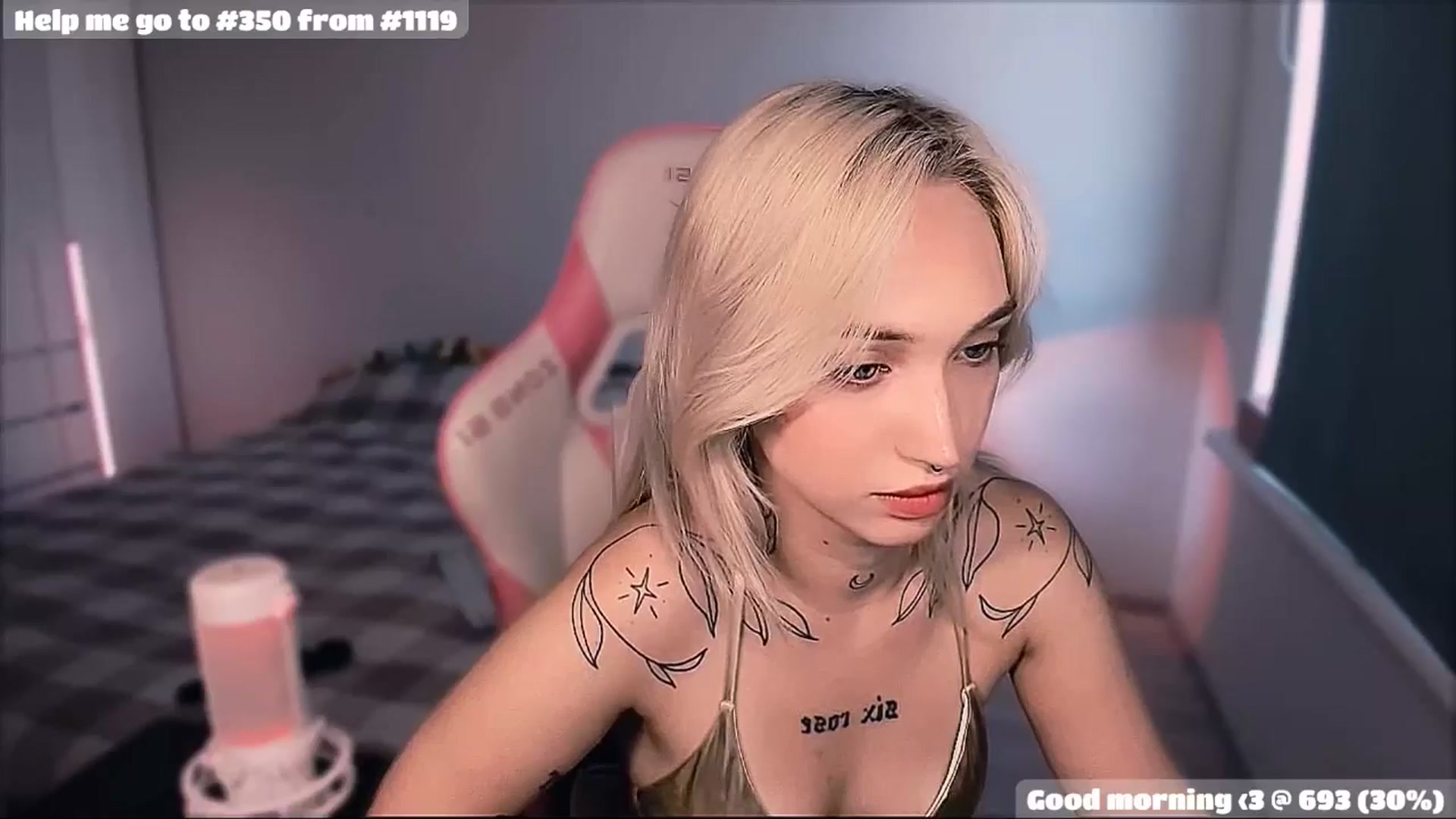 Gallery image thumbnail from Sunny_xoxo's myfreecams stream on, 08/20/2025, 04:22 image 18 of 20
