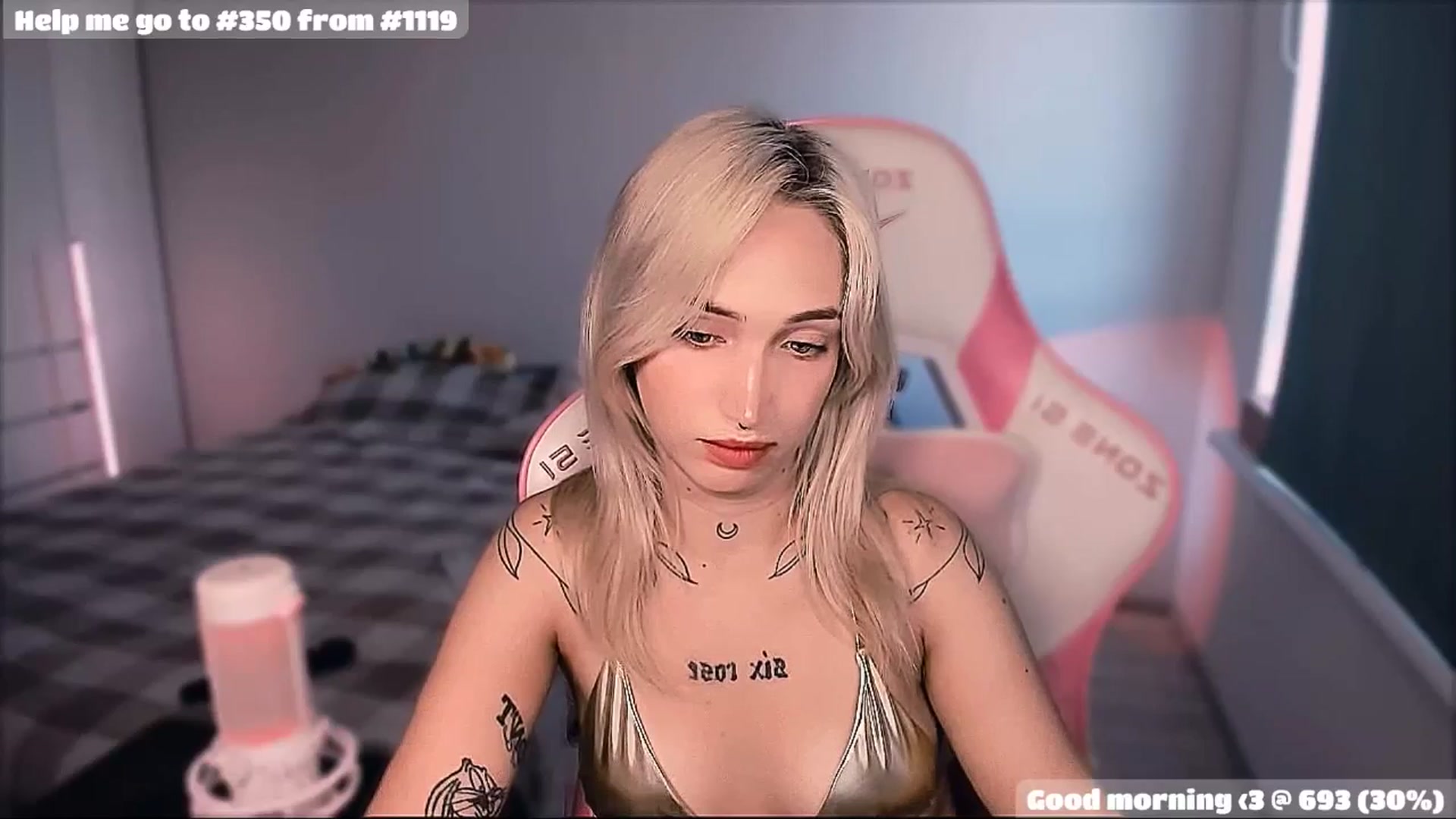 Gallery image thumbnail from Sunny_xoxo's myfreecams stream on, 08/20/2025, 04:22 image 9 of 20