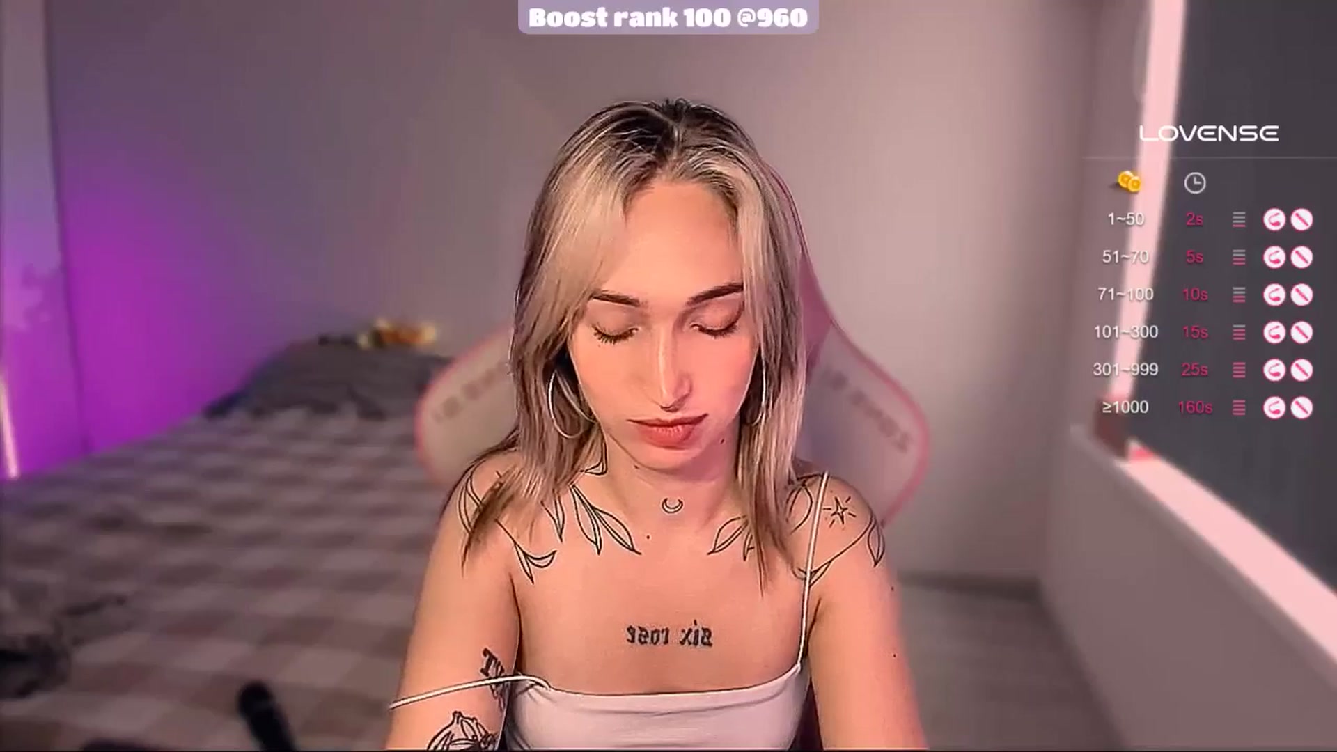 Gallery image thumbnail from Sunny_xoxo's myfreecams stream on, 09/29/2025, 04:45 image 17 of 20