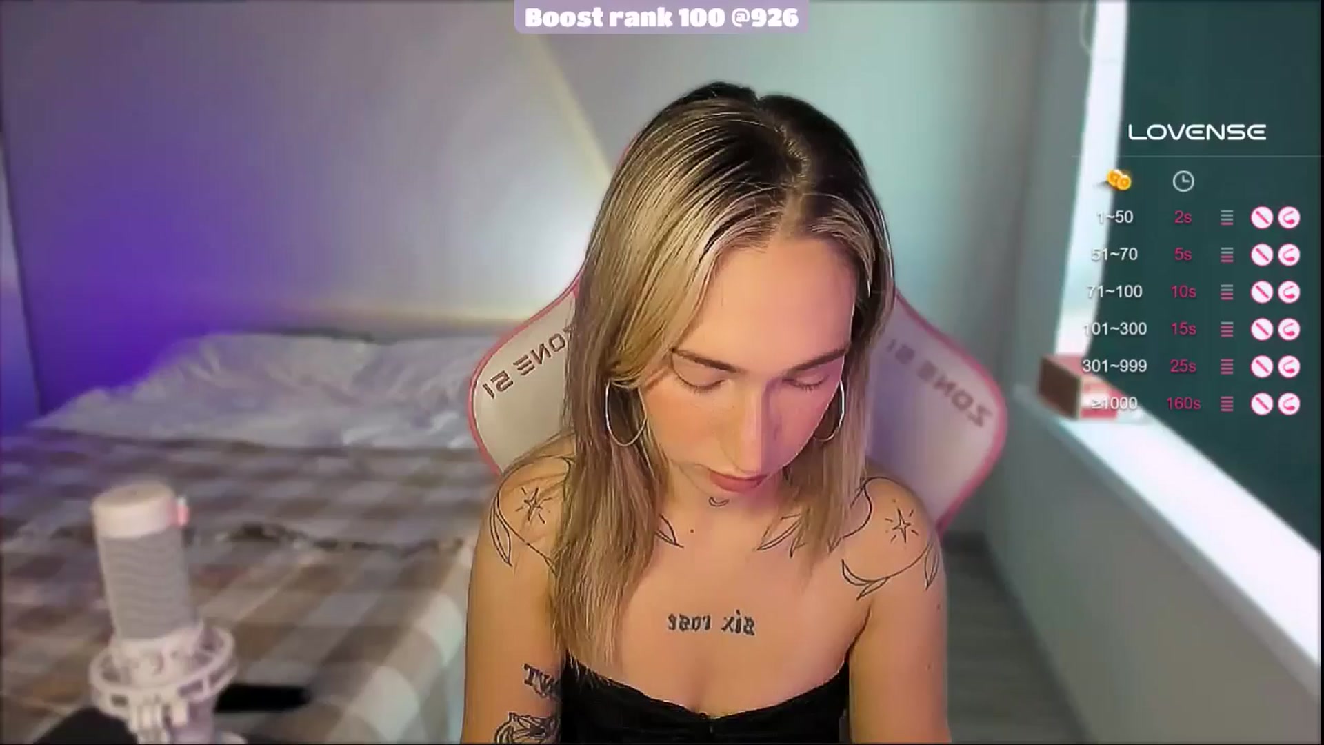 Gallery image thumbnail from Sunny_xoxo's myfreecams stream on, 10/01/2025, 01:36 image 6 of 20