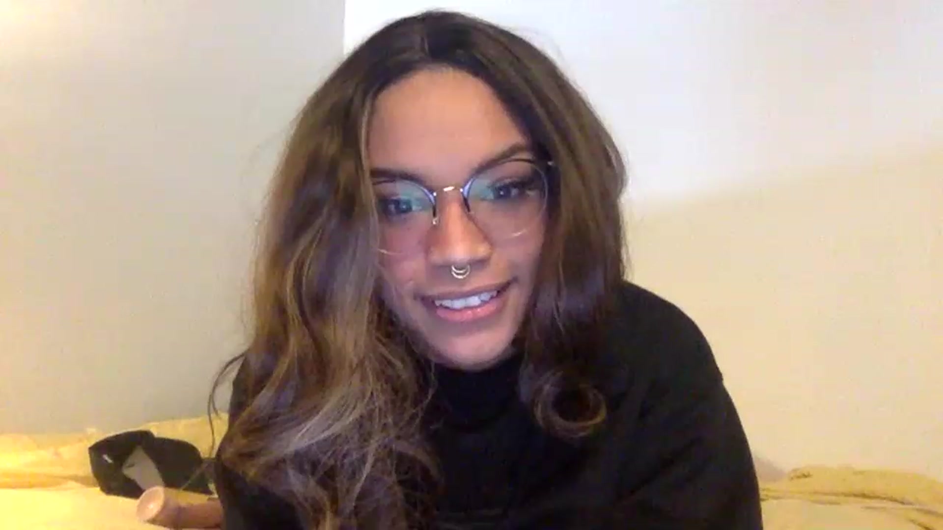 Gallery image thumbnail from SunnylilDays's myfreecams stream on, 01/20/2023, 19:45 image 18 of 20