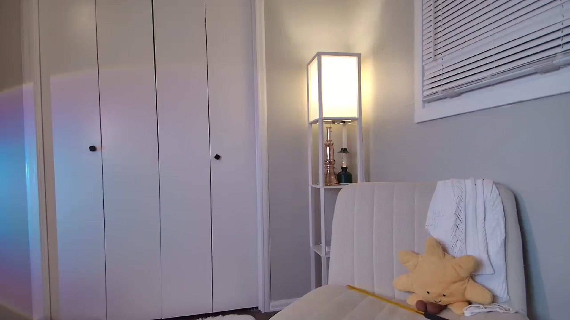 Gallery image thumbnail from SunnylilDays's myfreecams stream on, 07/25/2024, 05:09 image 4 of 20